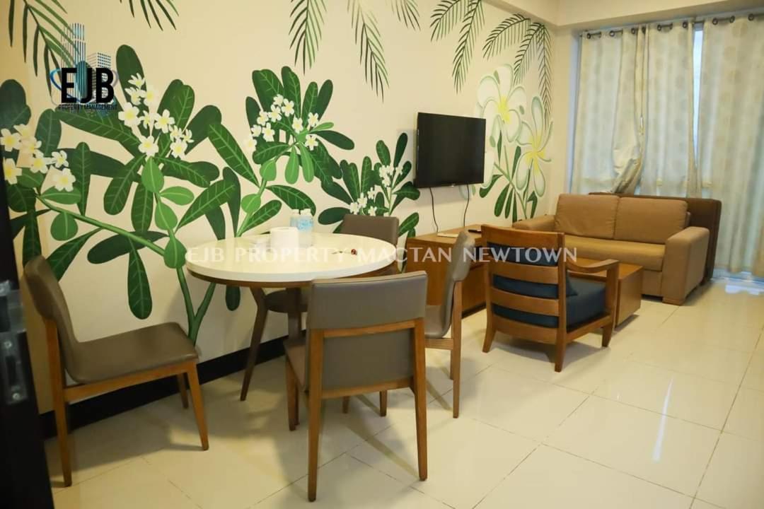 Mactan Condotel Seaview view 4