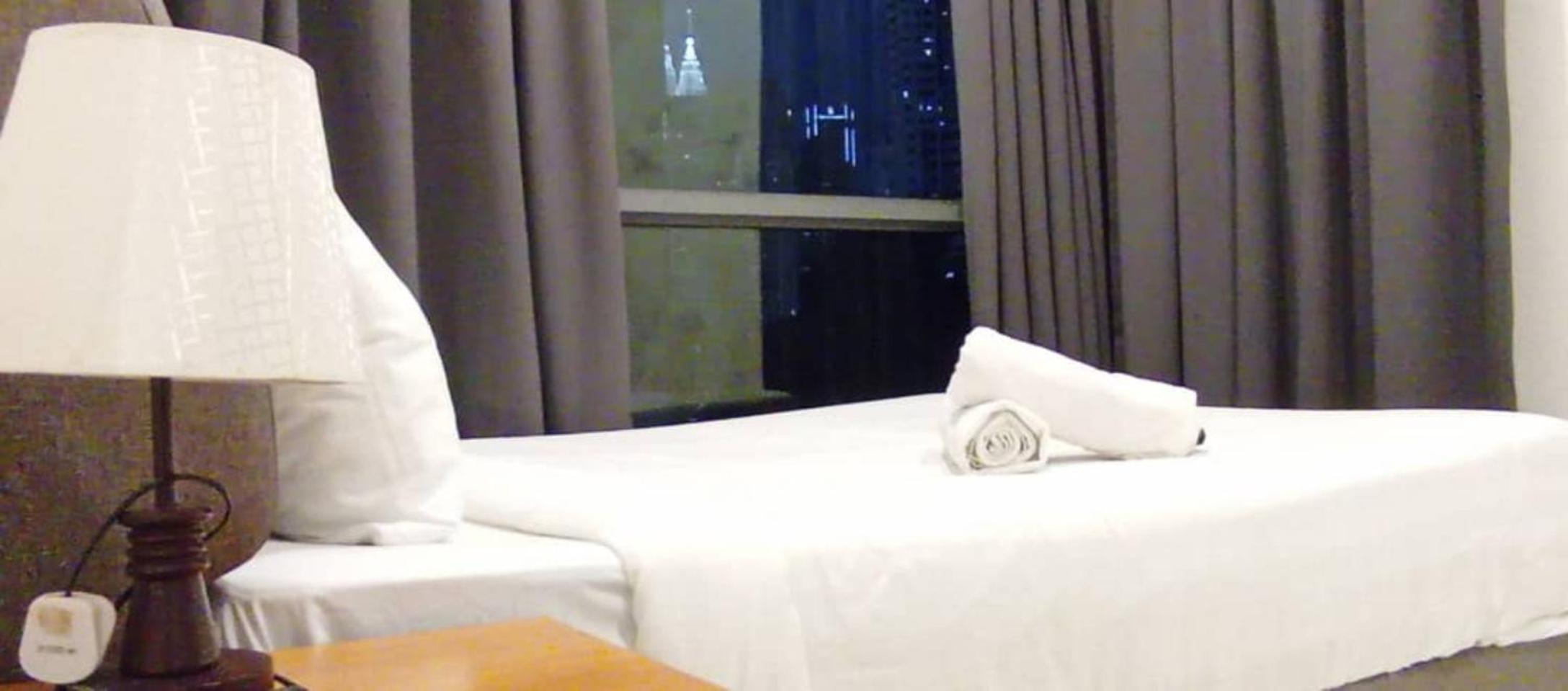 Robertson Special Suite KL