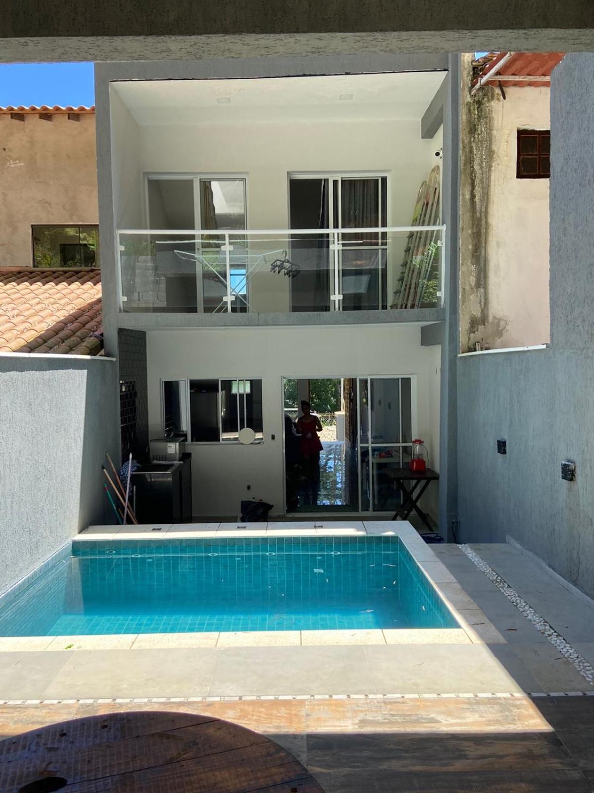 Casa aconchegante com piscina