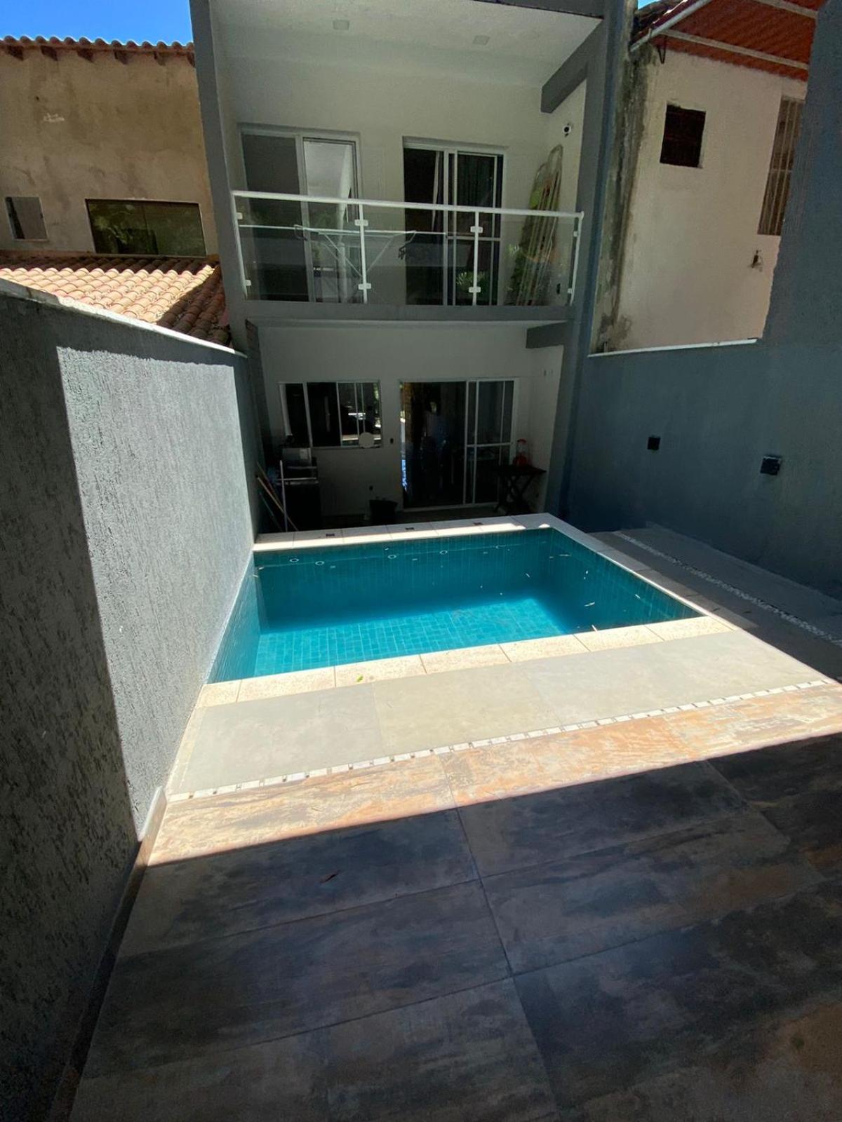 Casa aconchegante com piscina