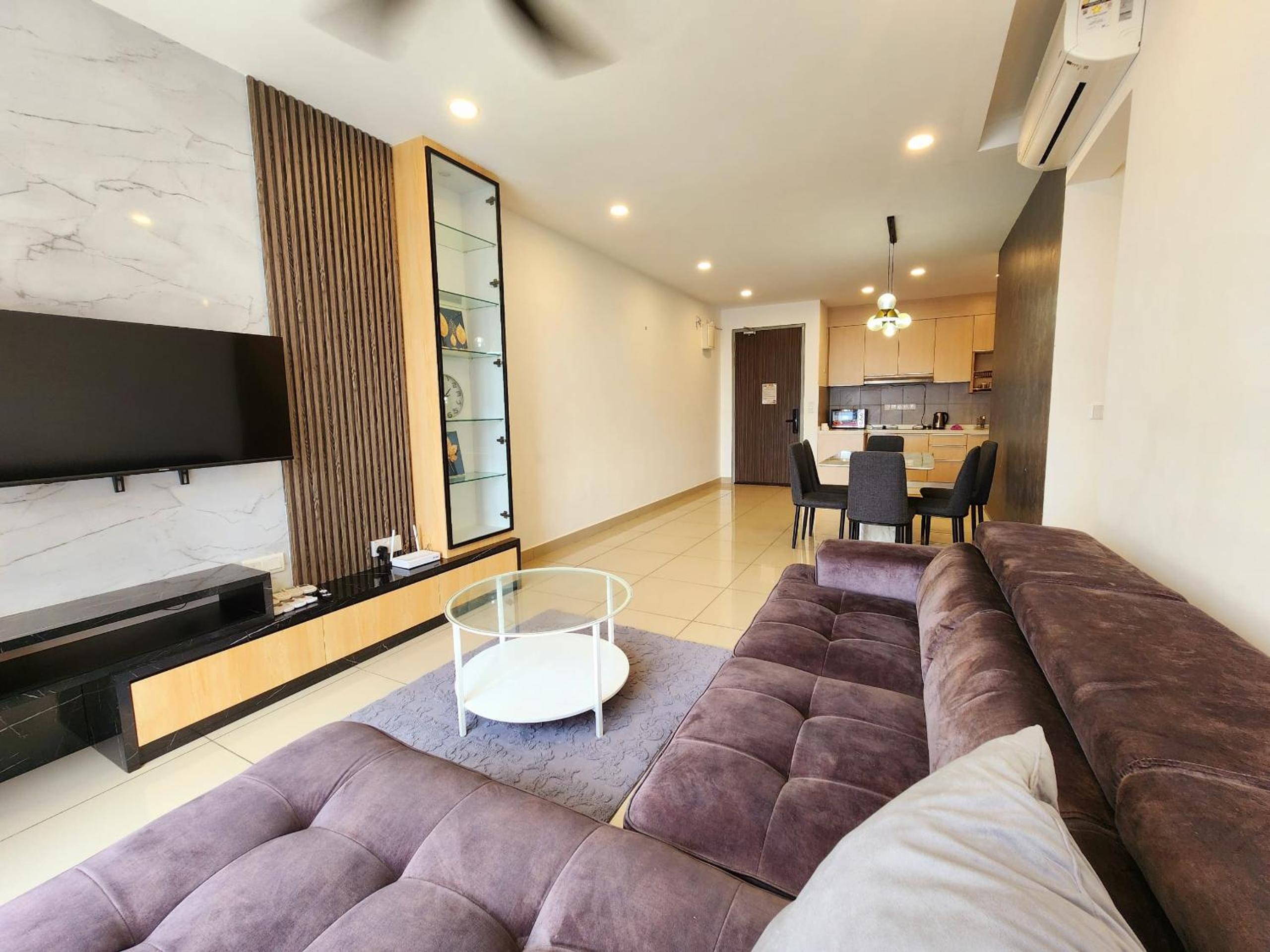 Luxury Spacious 4 Bedroom Suite - Cheras Maluri MRT
