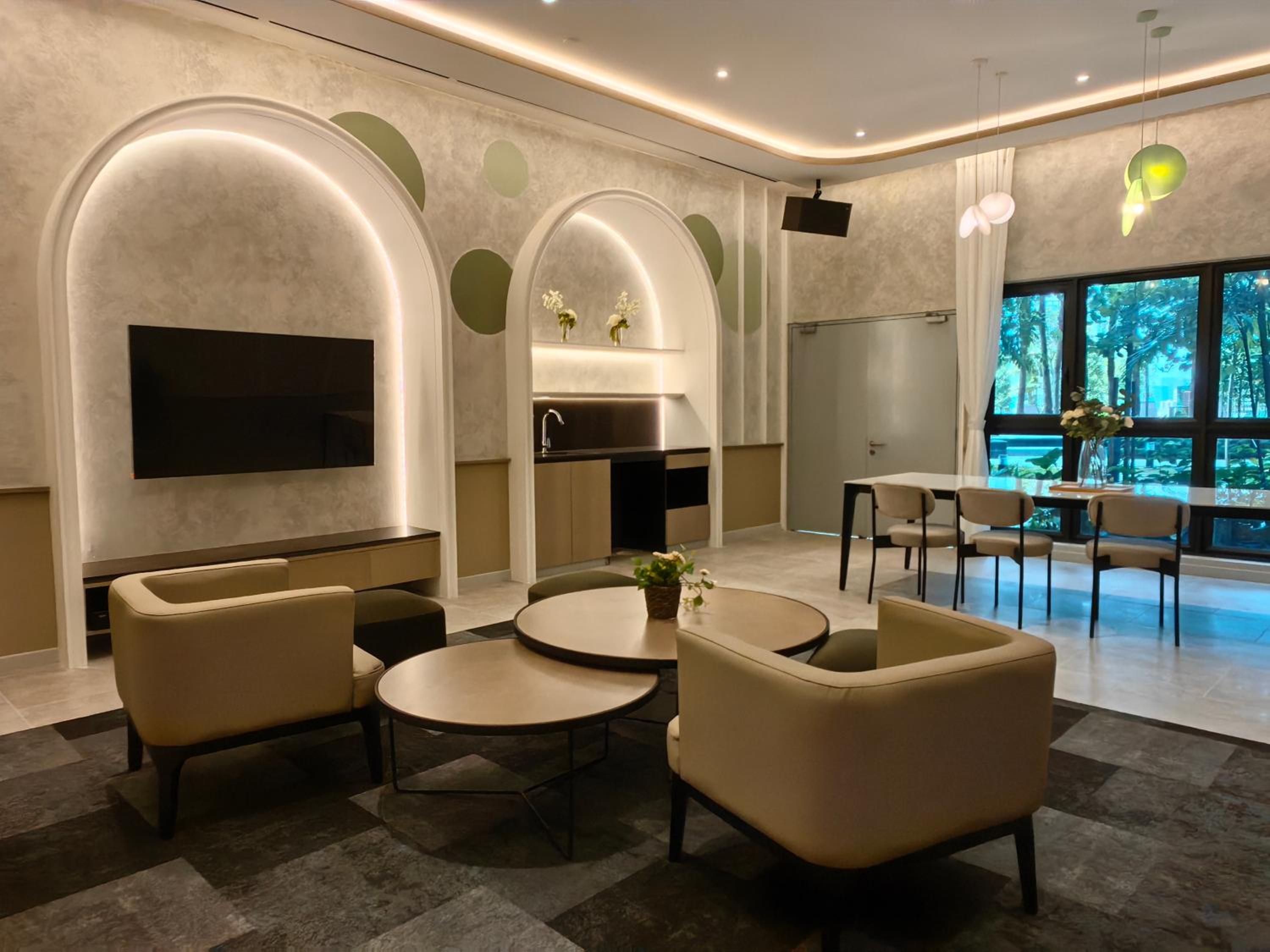 TRX Agile Bukit Bintang KLCC View 8pax Family Suites