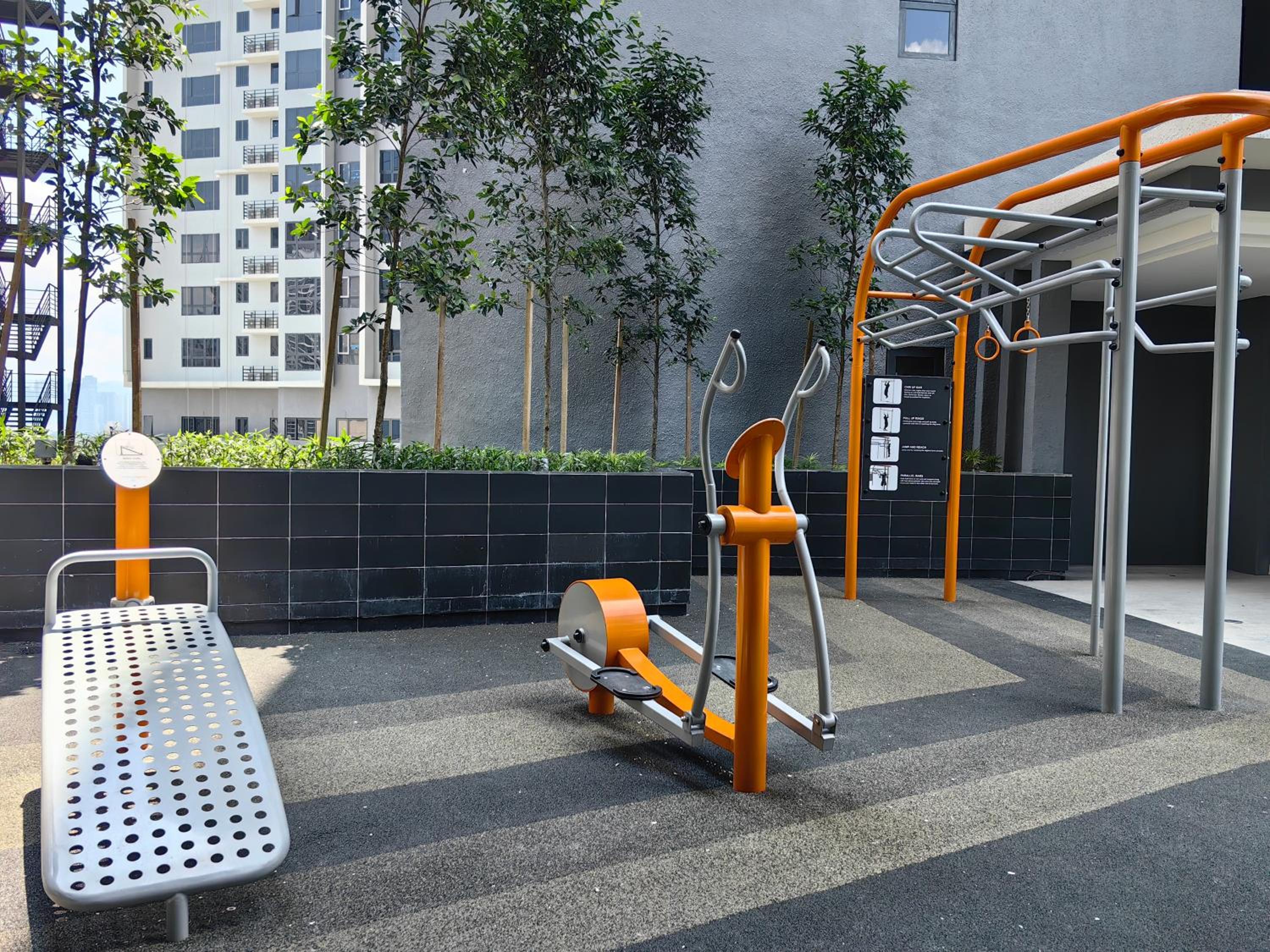 TRX Agile Bukit Bintang KLCC View 8pax Family Suites