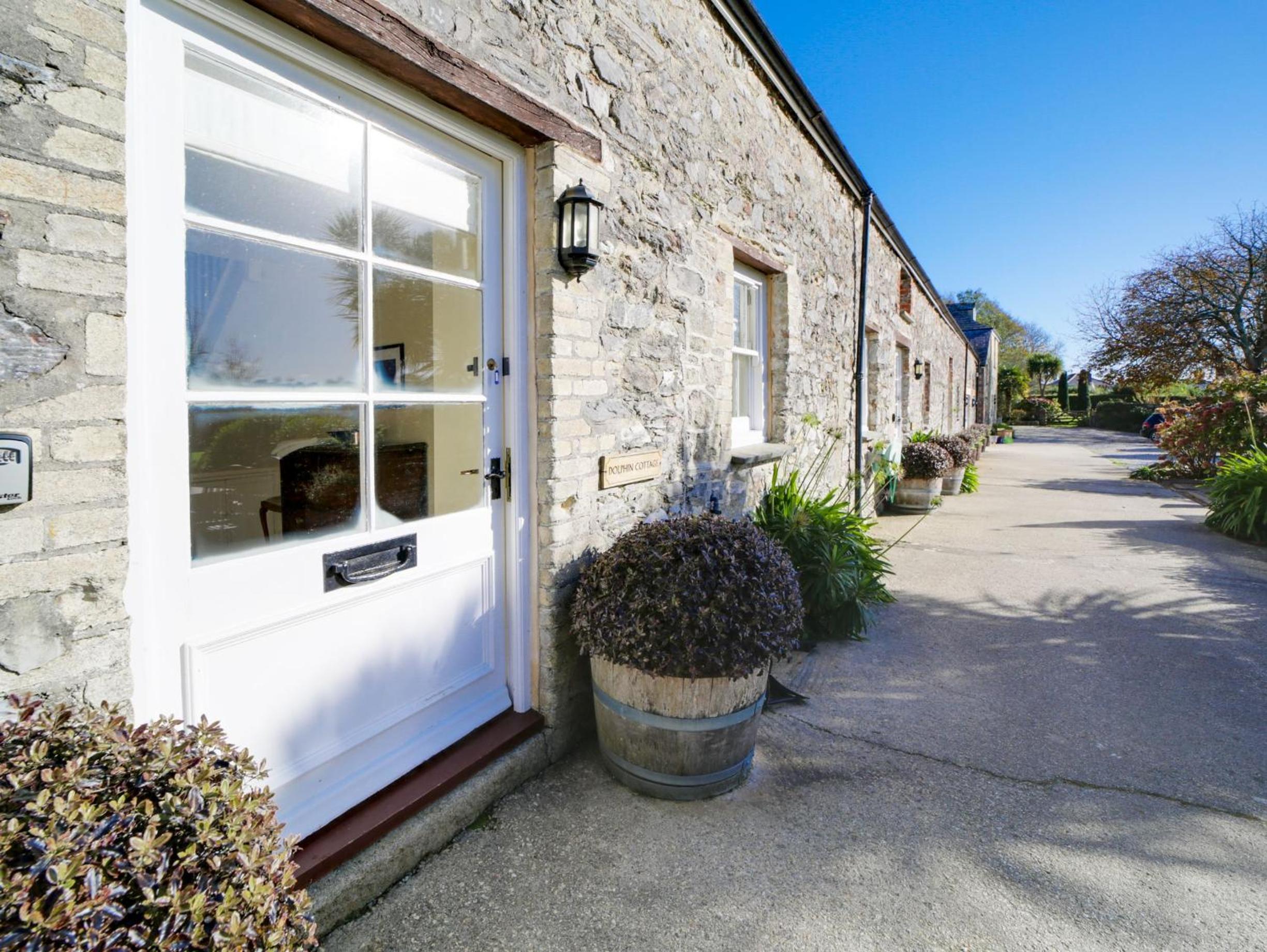 Dolphin Cottage