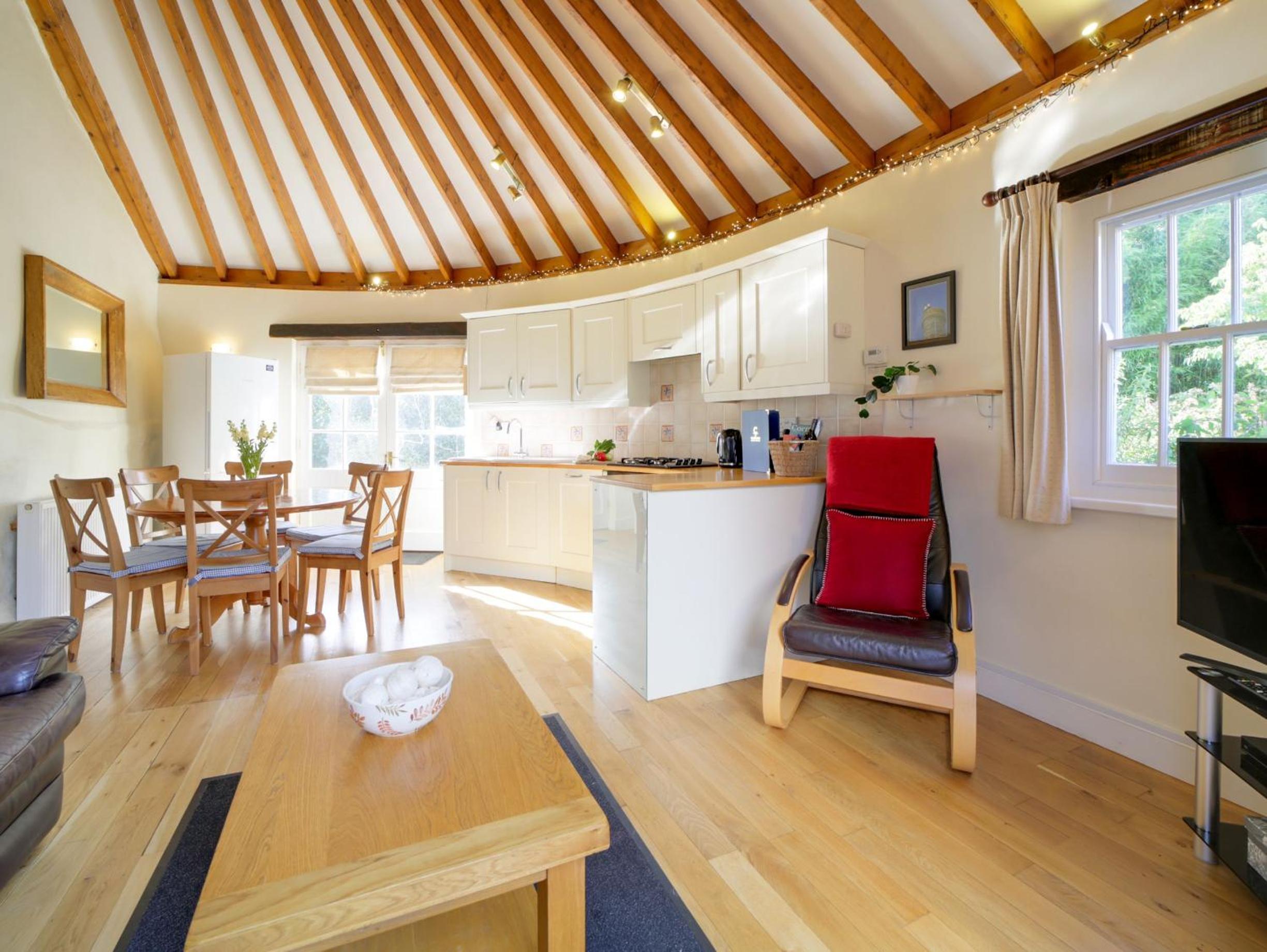 Dolphin Cottage
