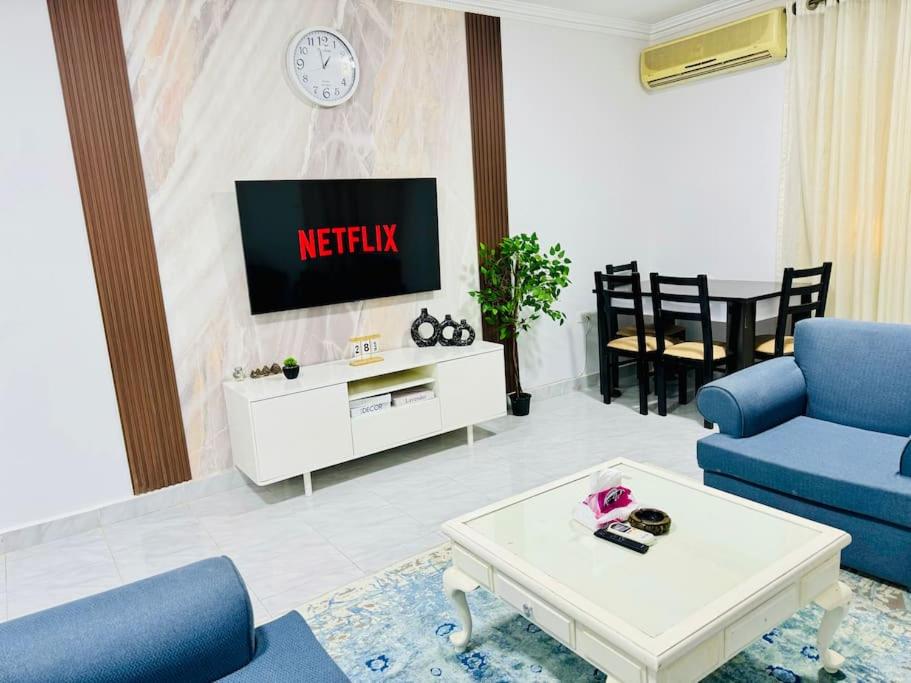 Relaxing Apartment with garden view in New Cairo By landmark Stays