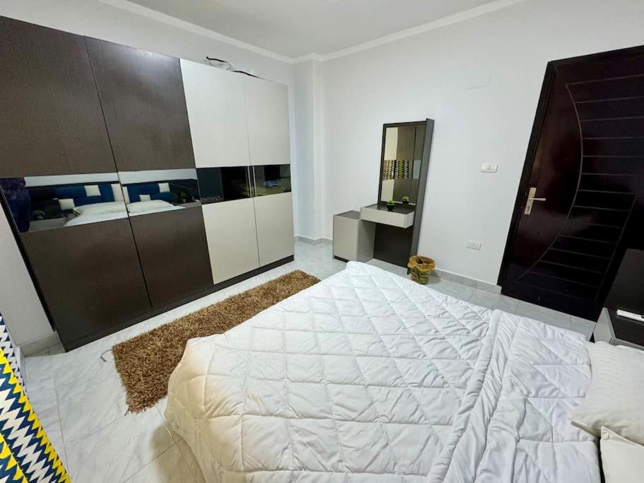 Relaxing Apartment with garden view in New Cairo By landmark Stays