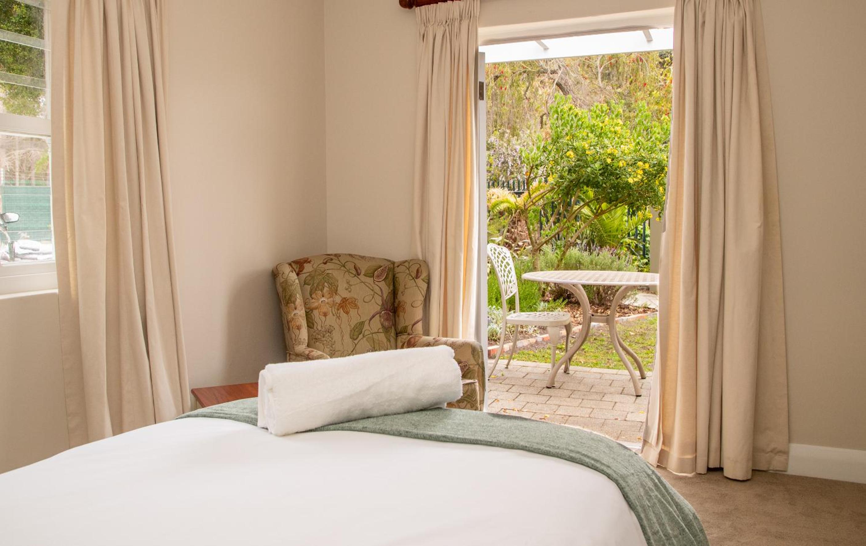 Tokai Forest Guest House