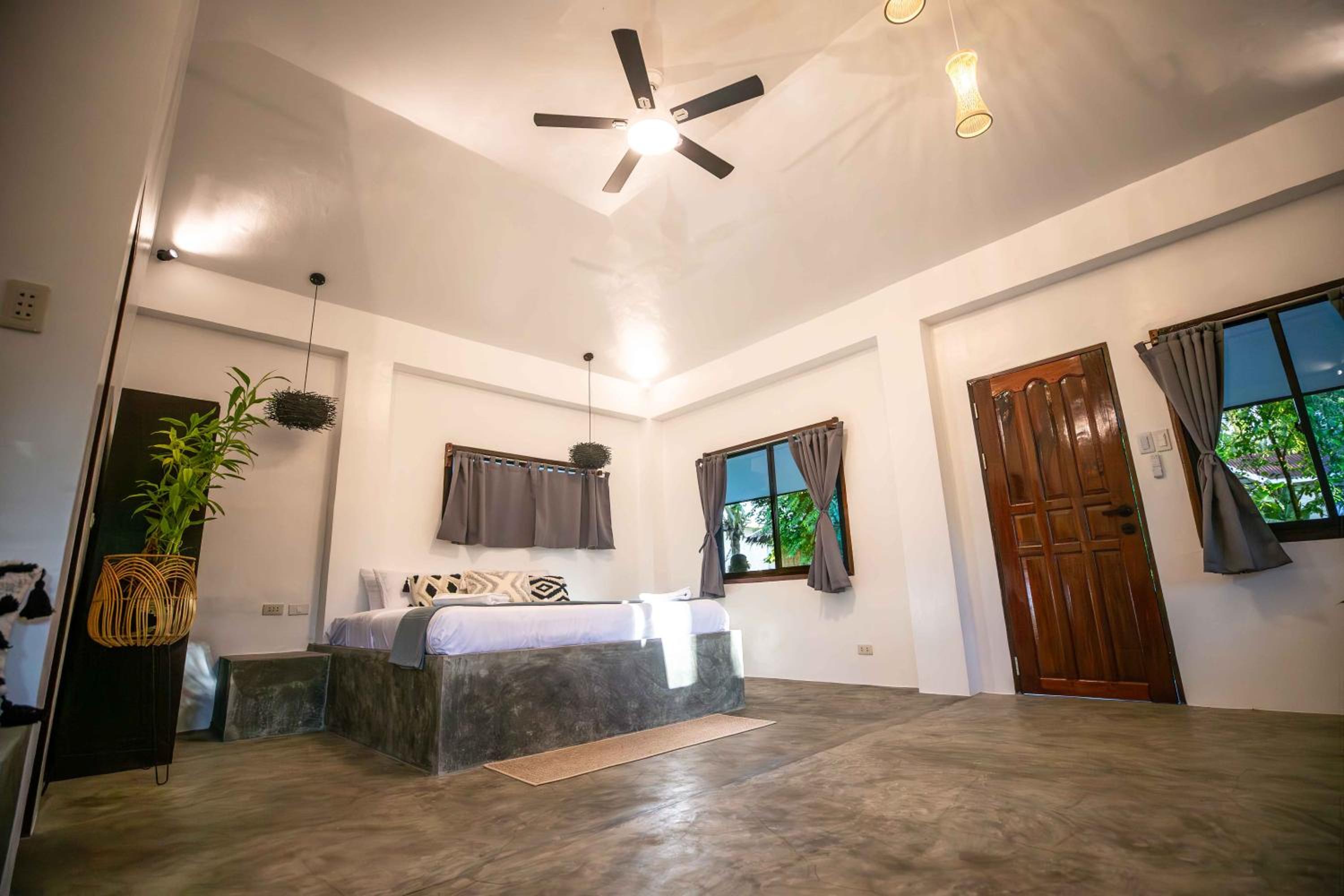 Watergate Villa- Siargao Island