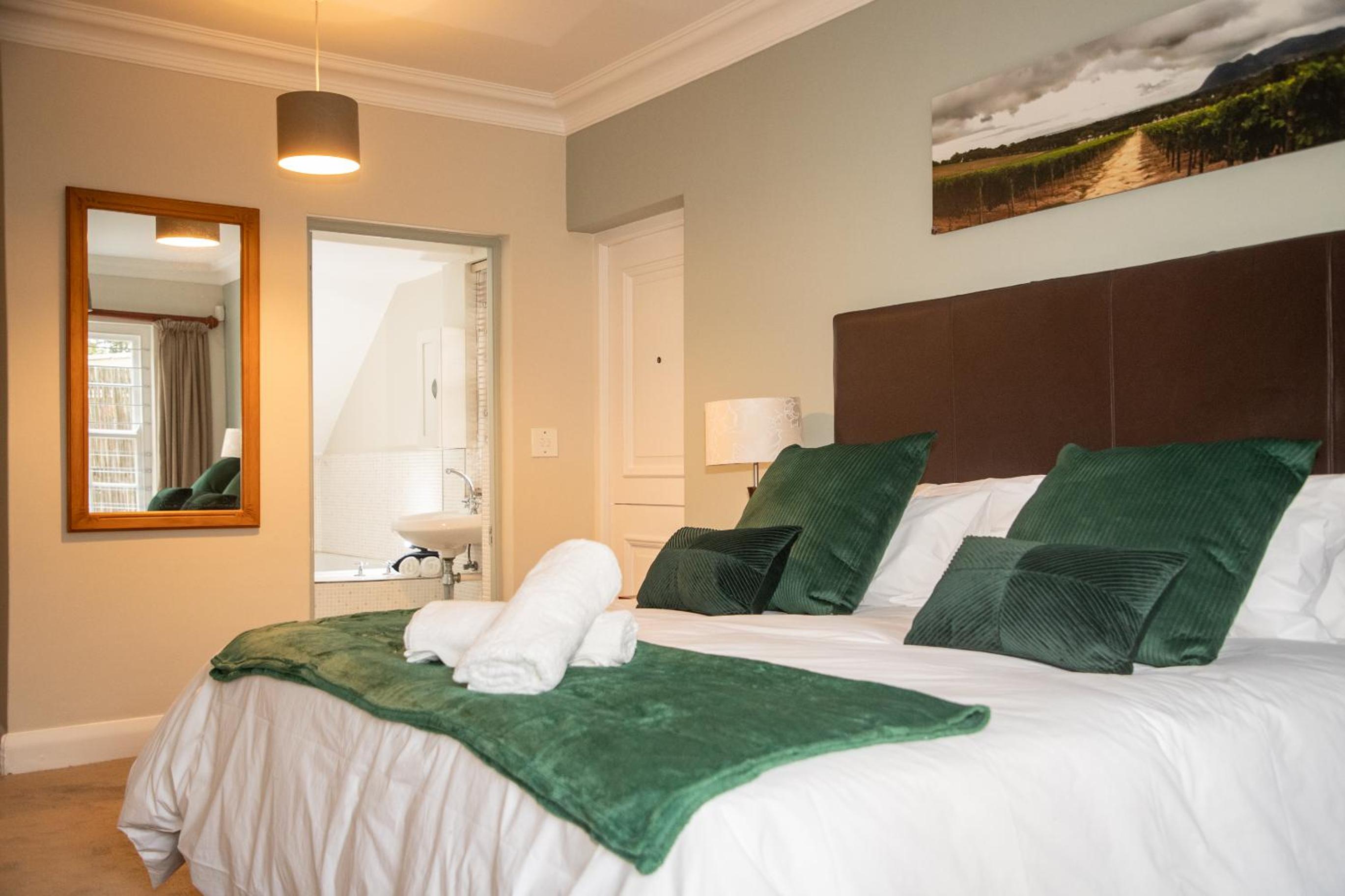 Tokai Forest Guest House, photo 16