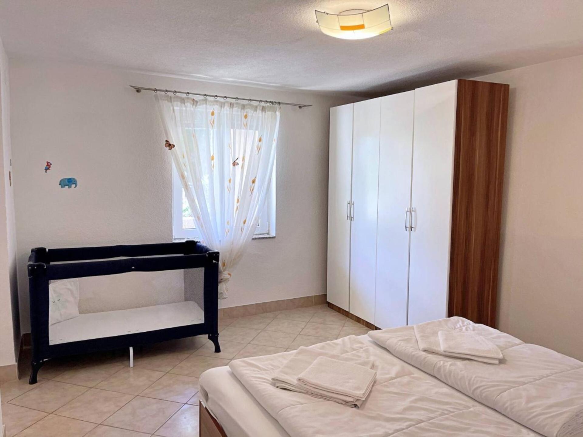 Top Apartments