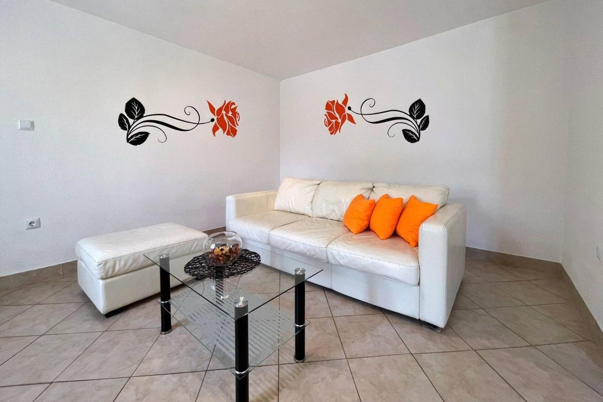Top Apartments