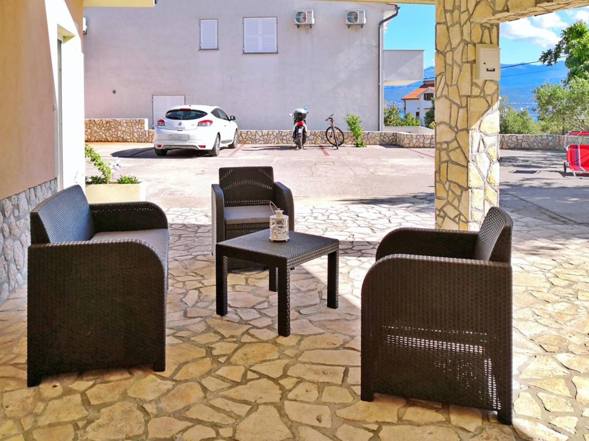 Top Apartments