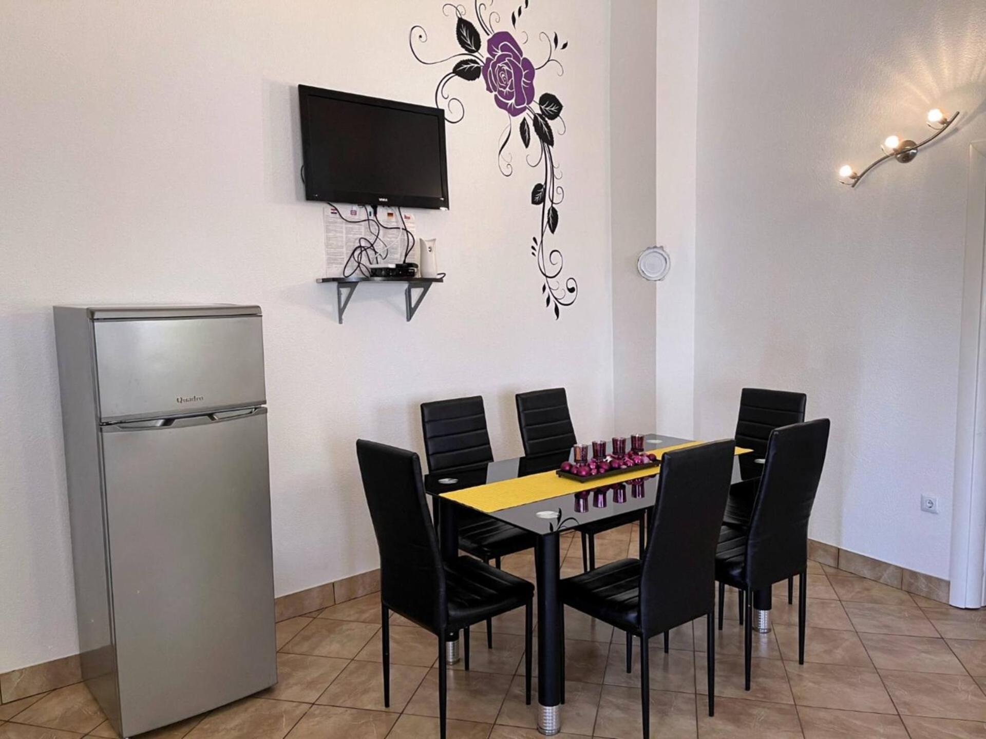 Top Apartments