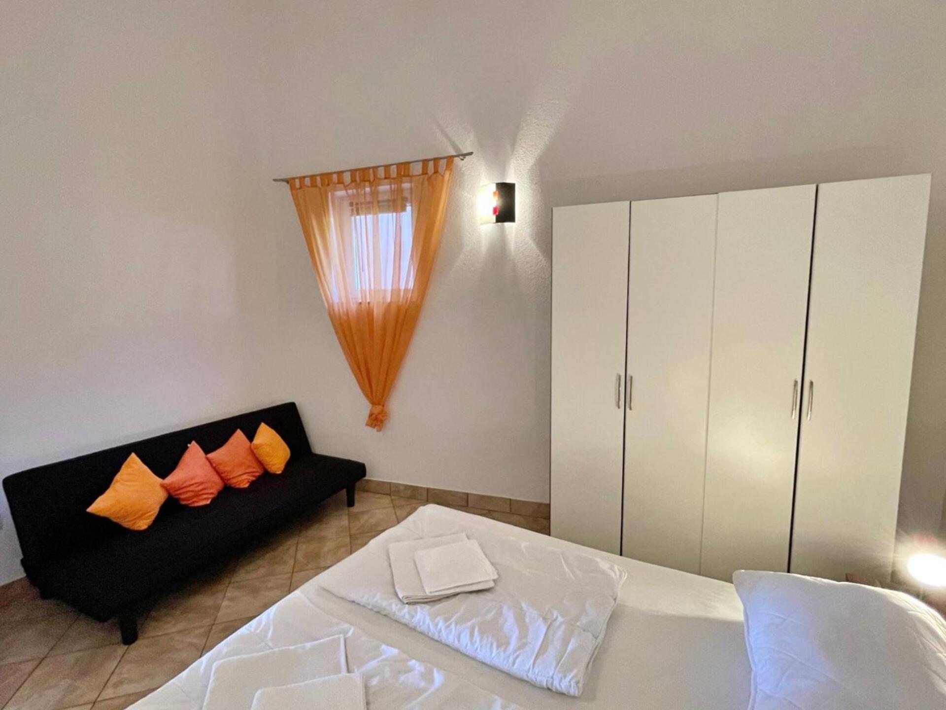 Top Apartments