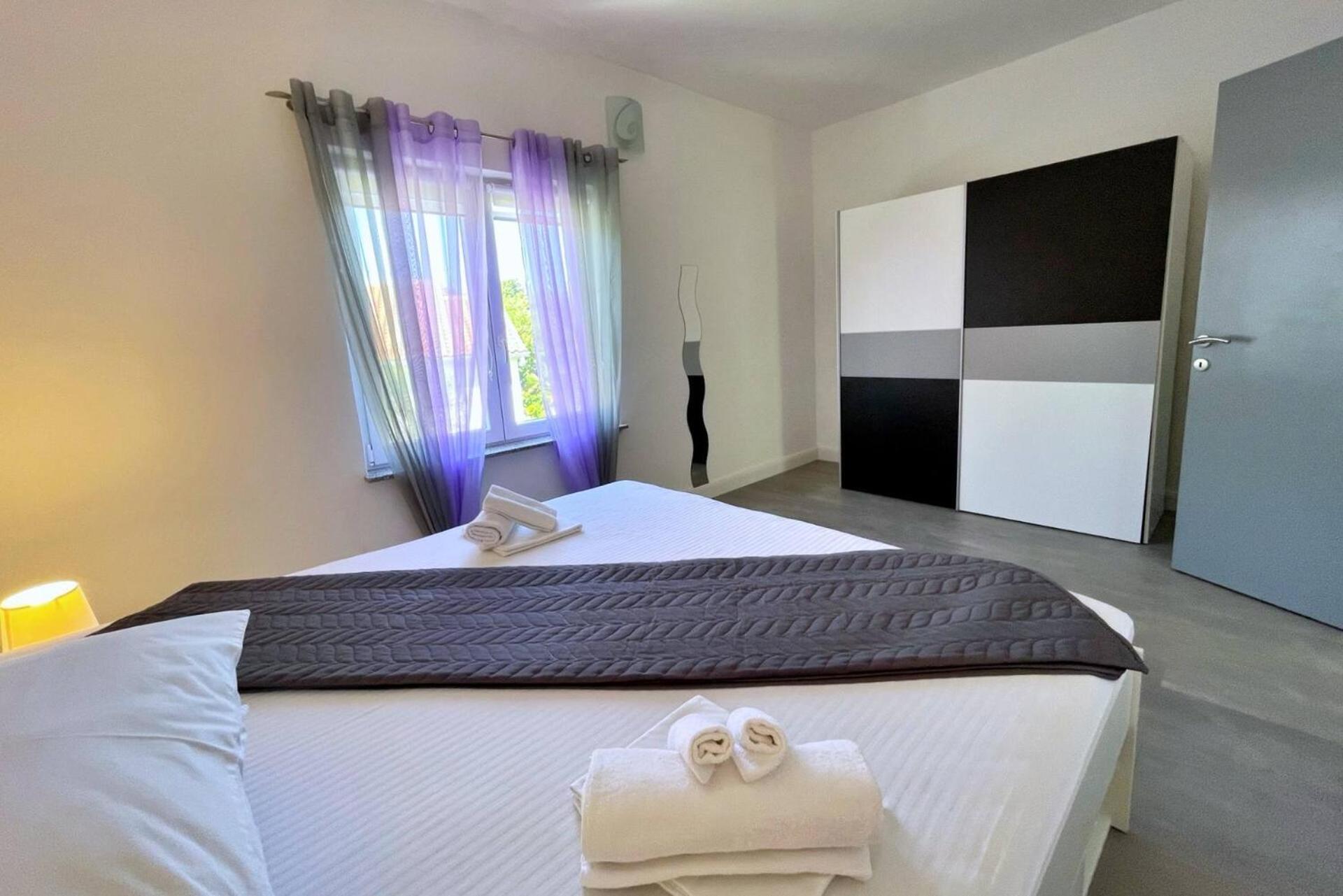 Top Apartments
