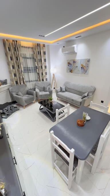 Maya loft
