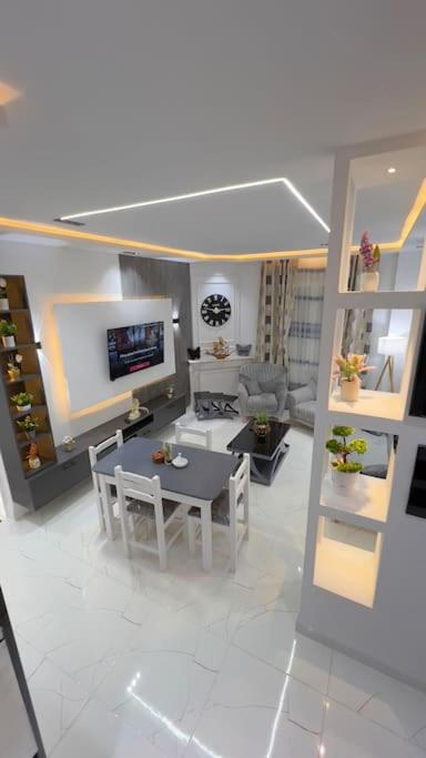 Maya loft