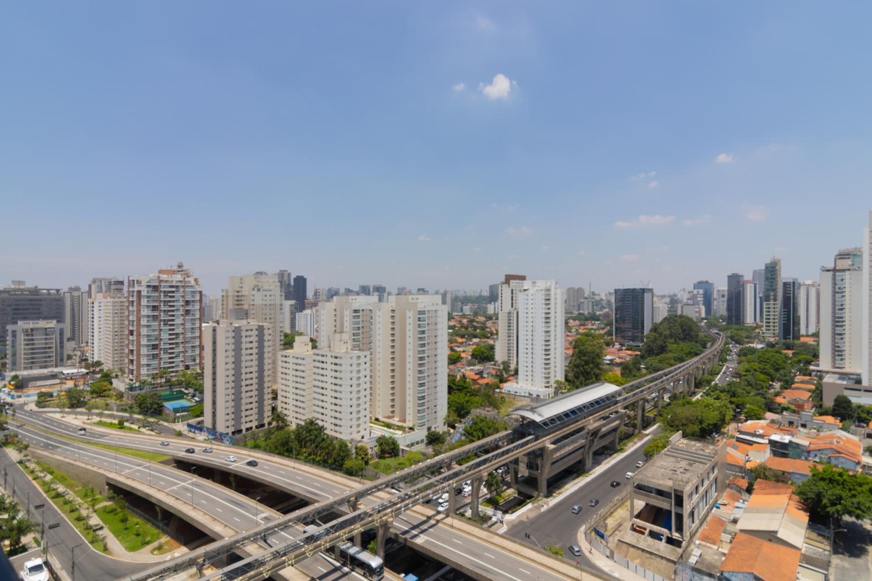 Duplex Excepcional no Campo Belo: Luxo em 60m²