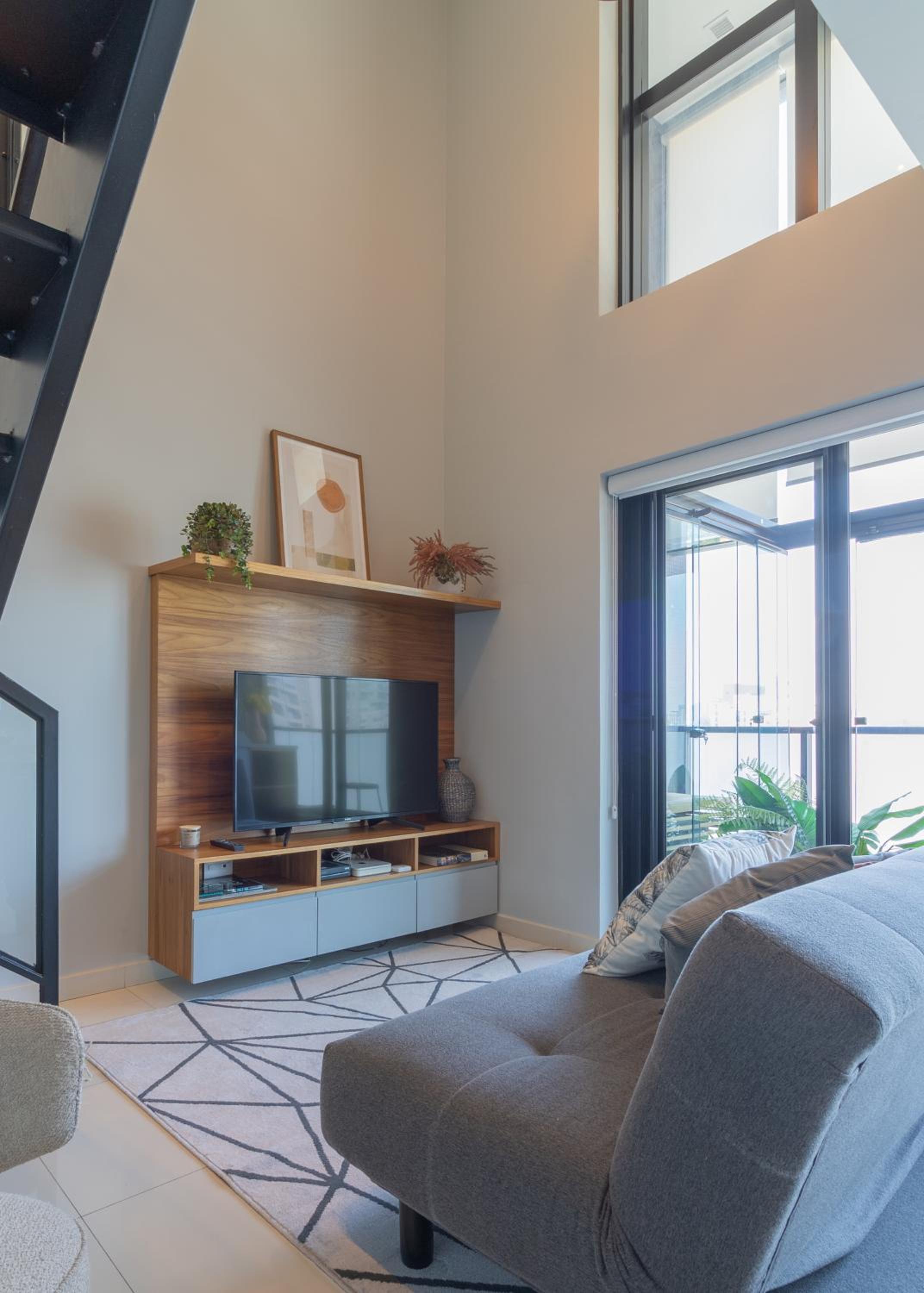 Duplex Excepcional no Campo Belo: Luxo em 60m²