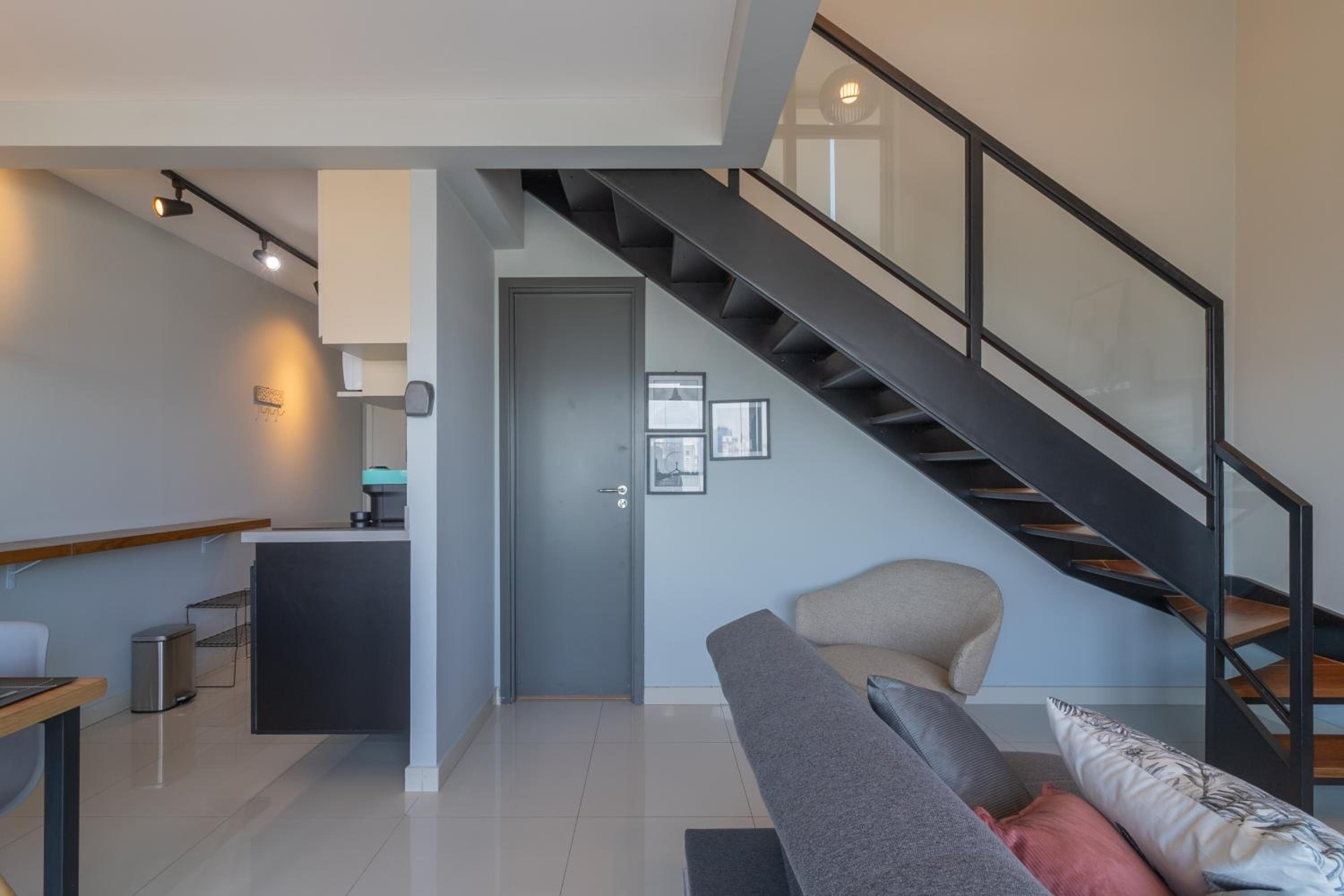 Duplex Excepcional no Campo Belo: Luxo em 60m²
