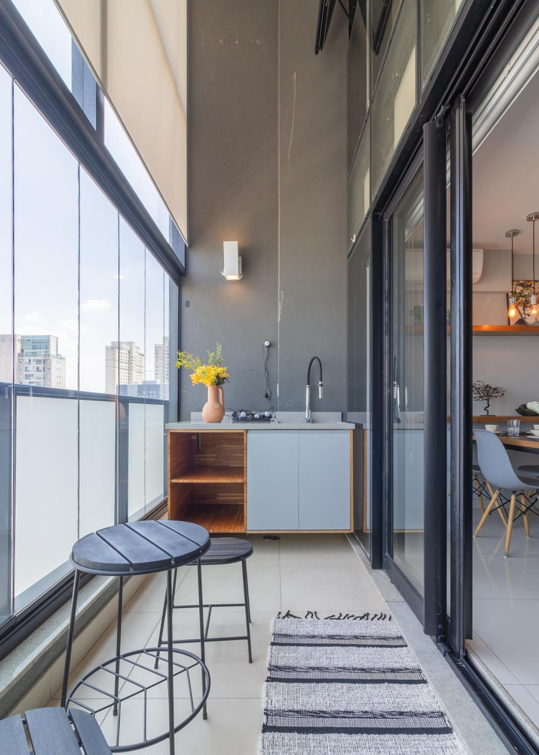 Duplex Excepcional no Campo Belo: Luxo em 60m²