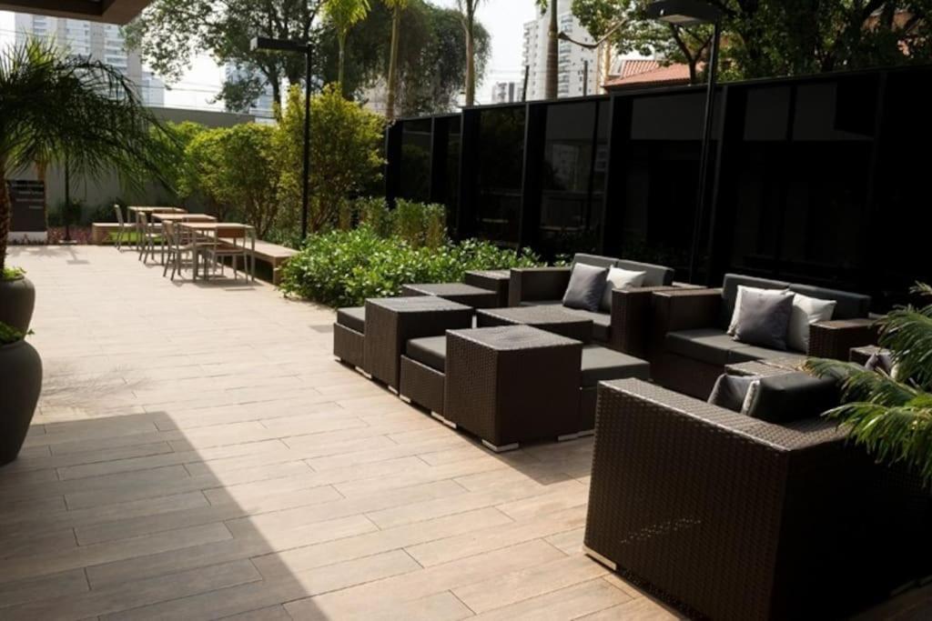 Duplex Excepcional no Campo Belo: Luxo em 60m²