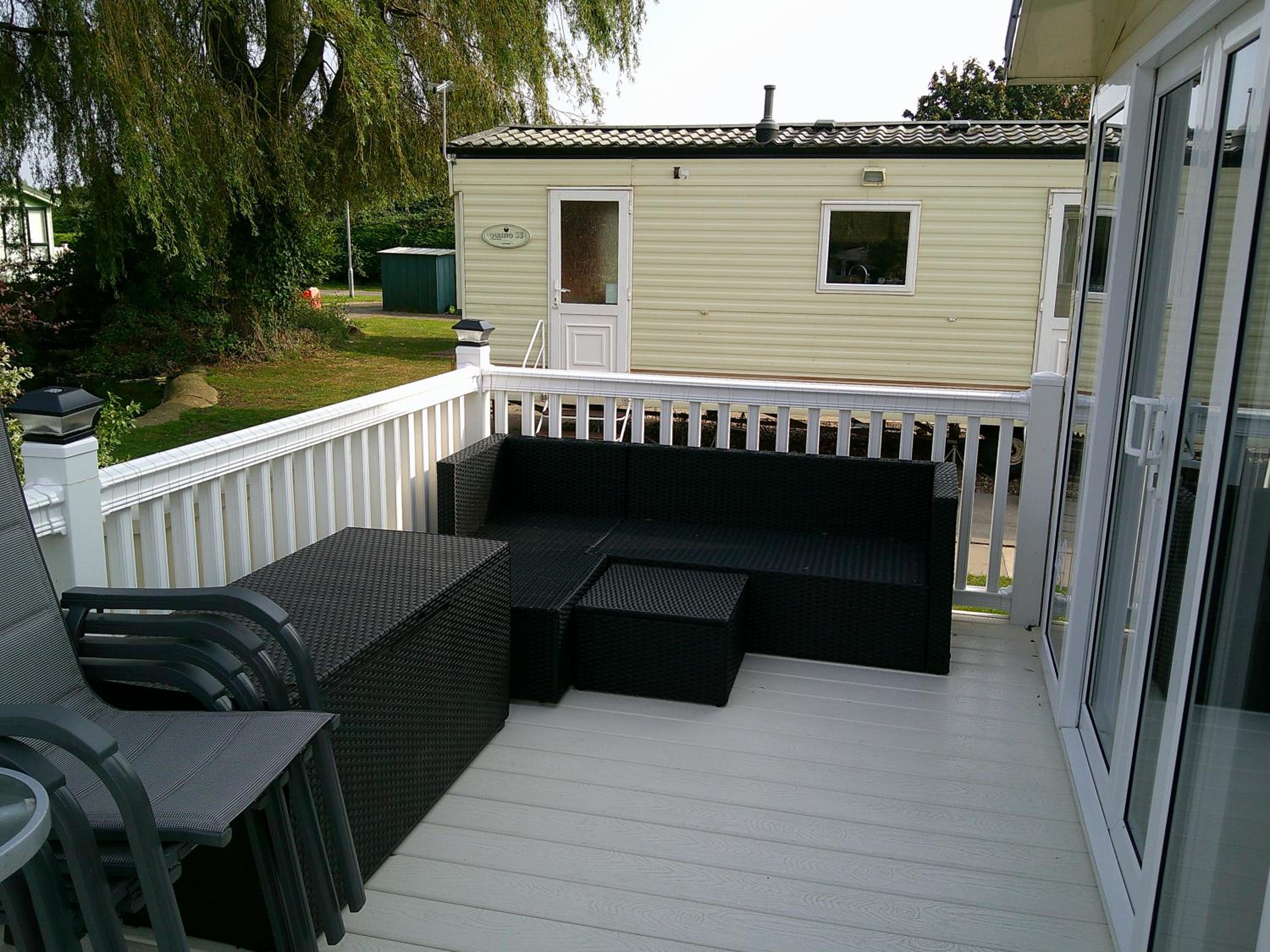Southview Malton 6 Berth Many onsite amenities view 3