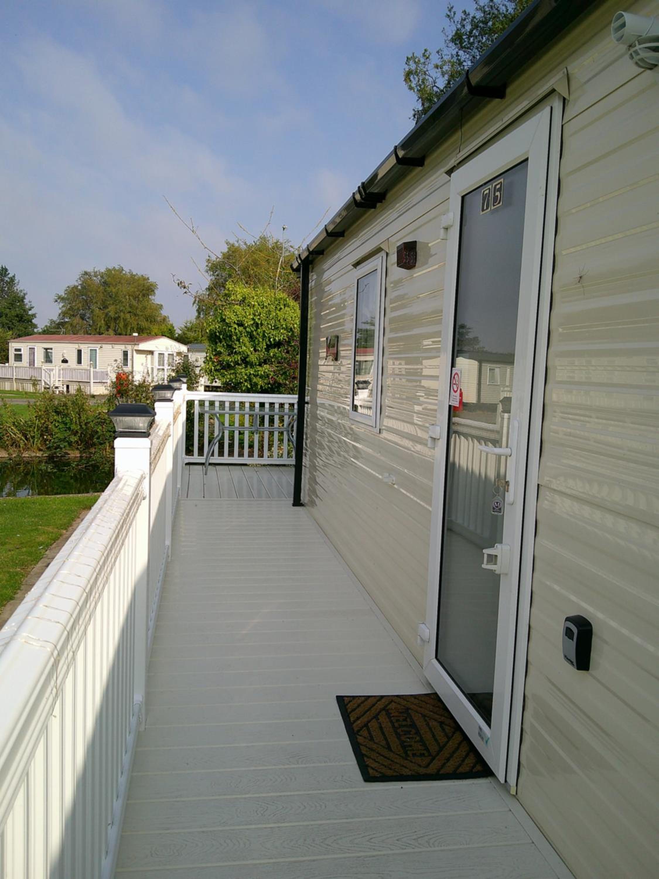 Southview Malton 6 Berth Many onsite amenities view 4