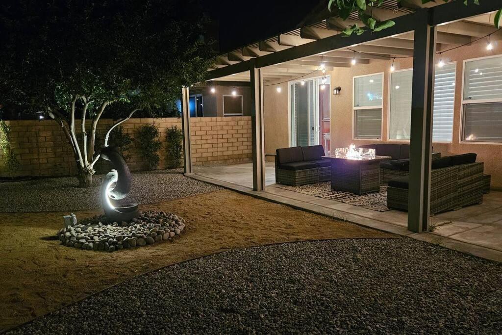 Spacious 4BR Cozy Indio Getaway view 3