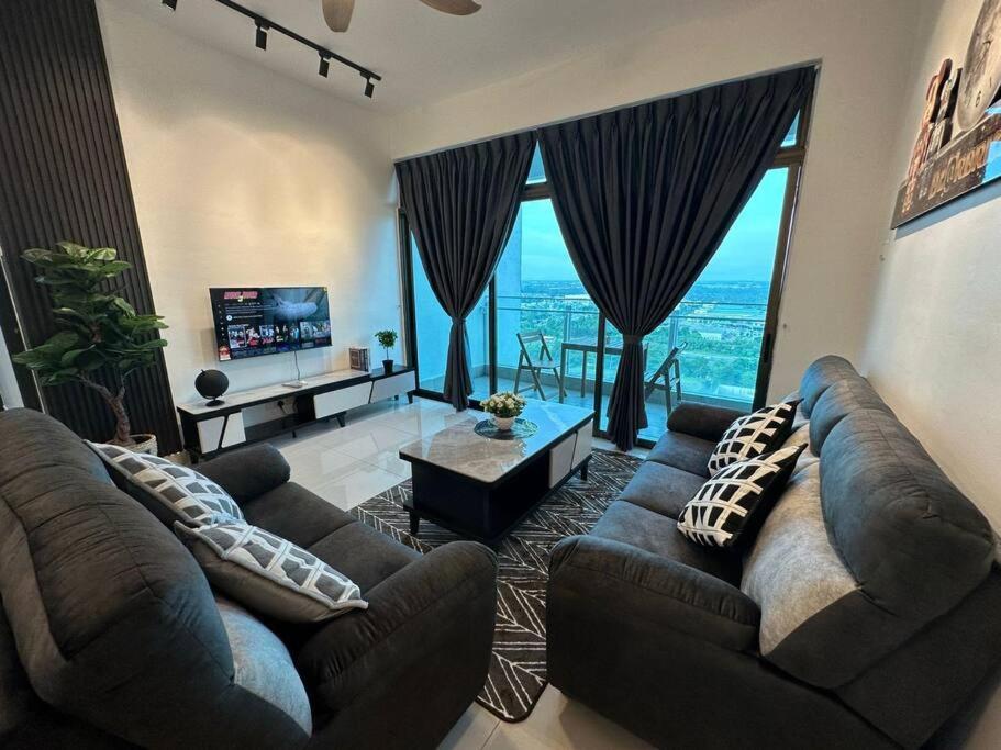 Parc Regency 2 Bedroom