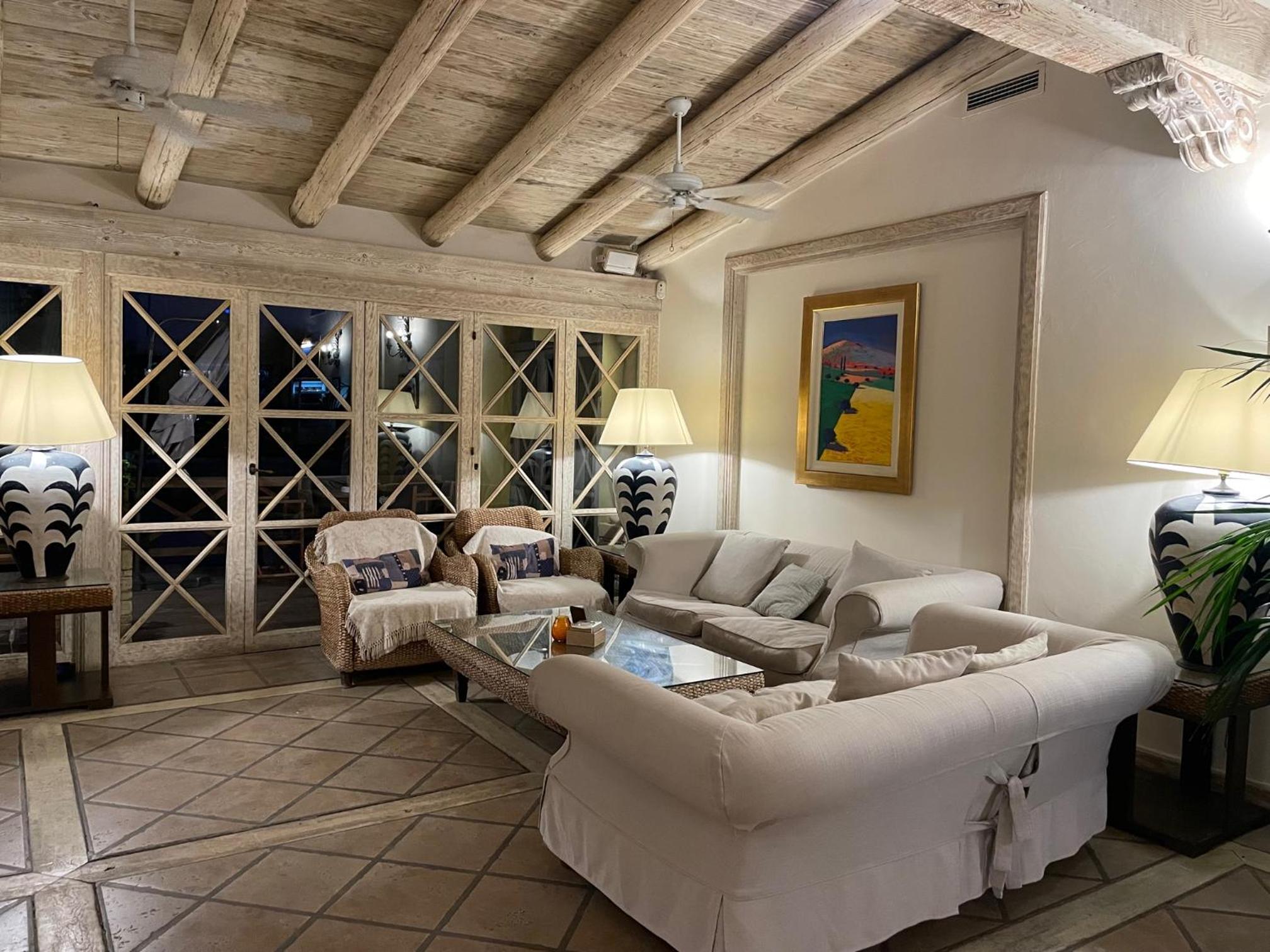Casa Birdie, Golf & Piscina Retreat at Desert Springs Golf Resort near Vera Playa
