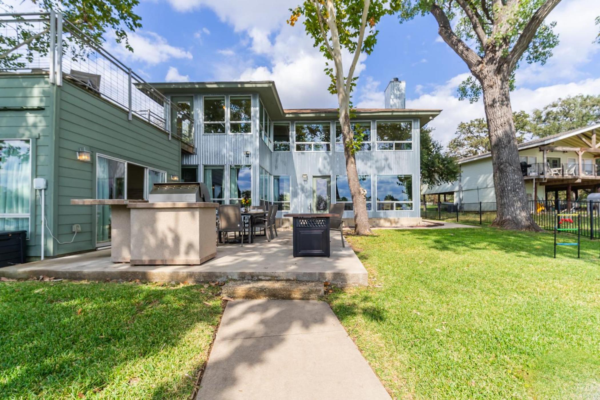 Waterfront Home and Concierge Services view 2
