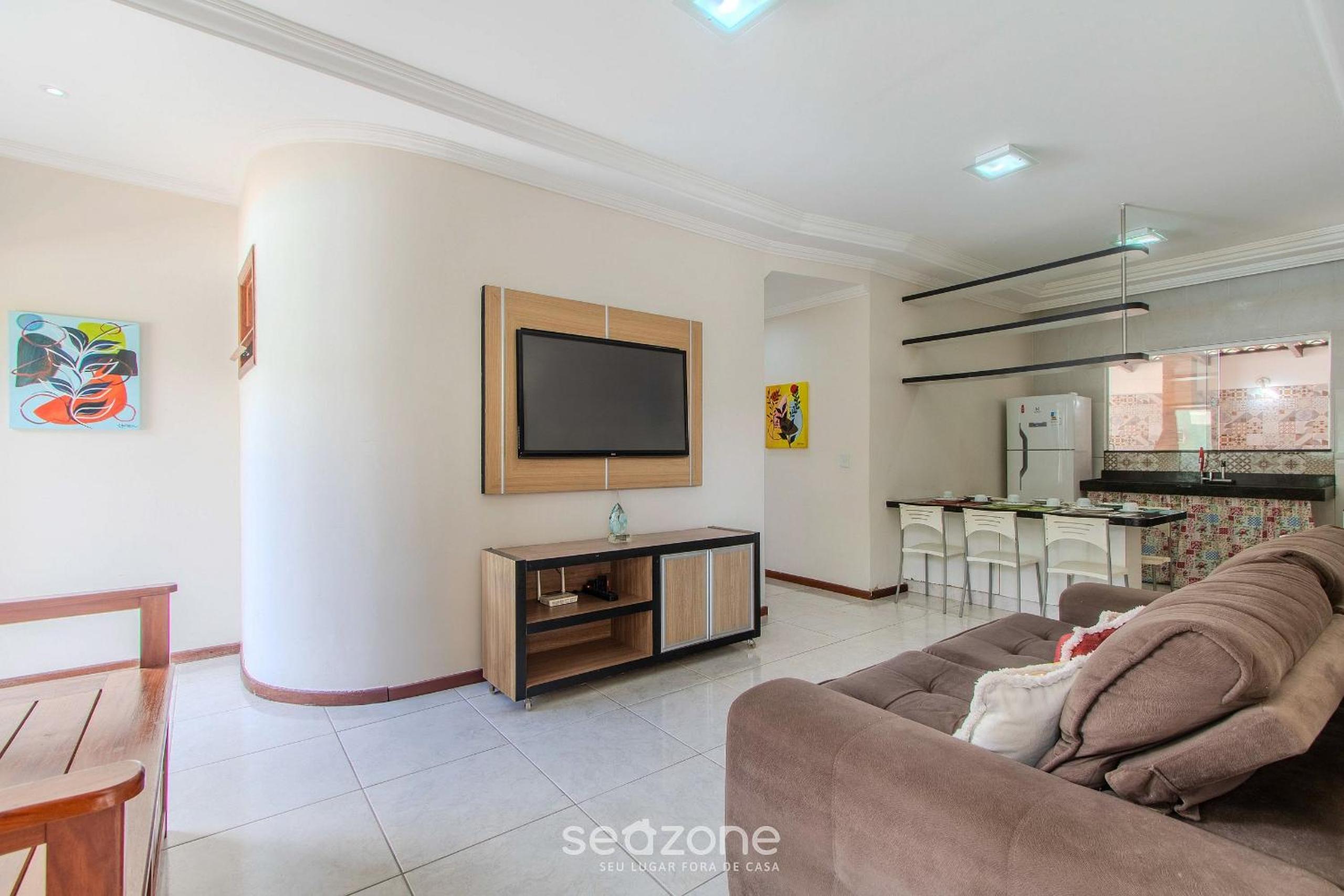 Dtos en Cond. c/ Piscina en Porto Seguro – GIU