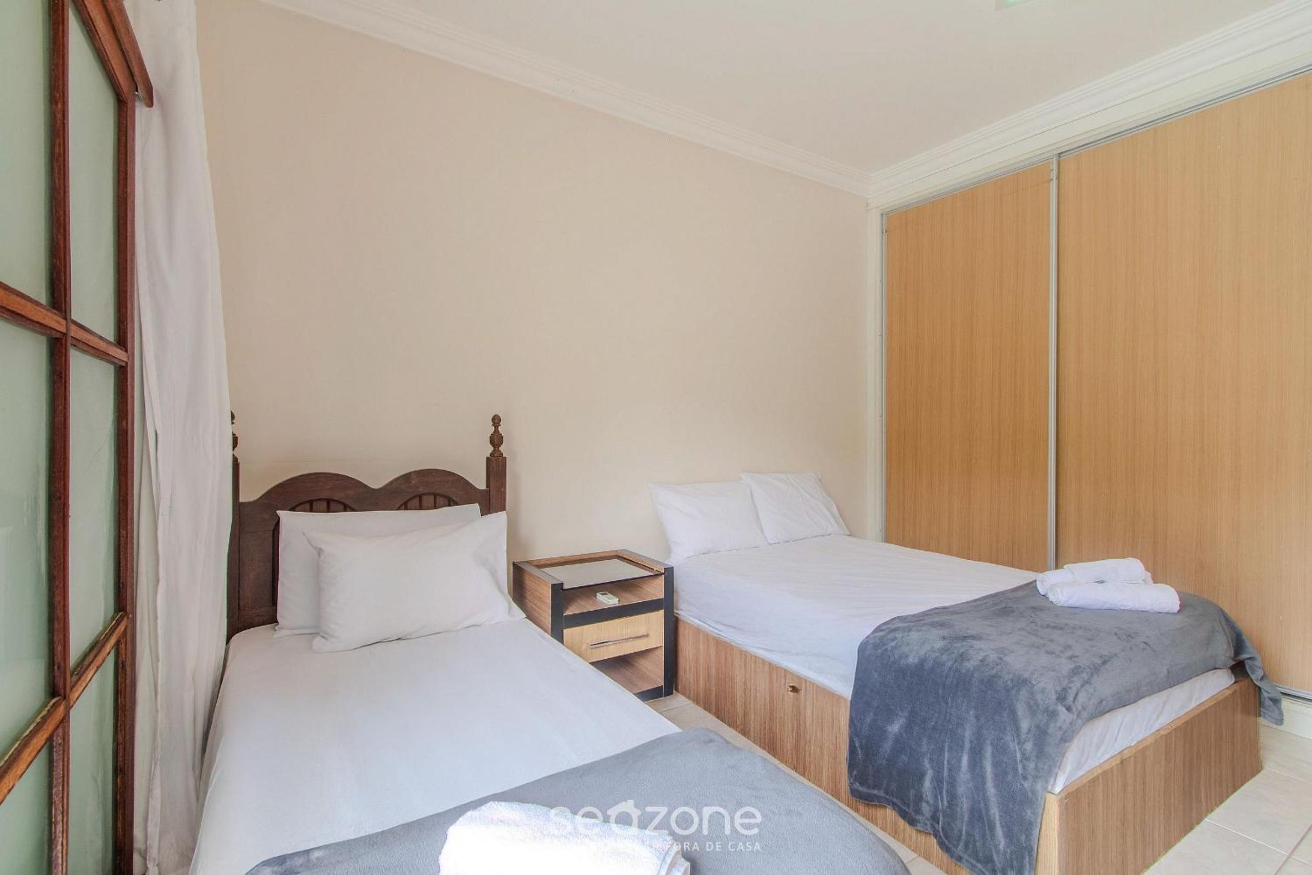 Dtos en Cond. c/ Piscina en Porto Seguro – GIU