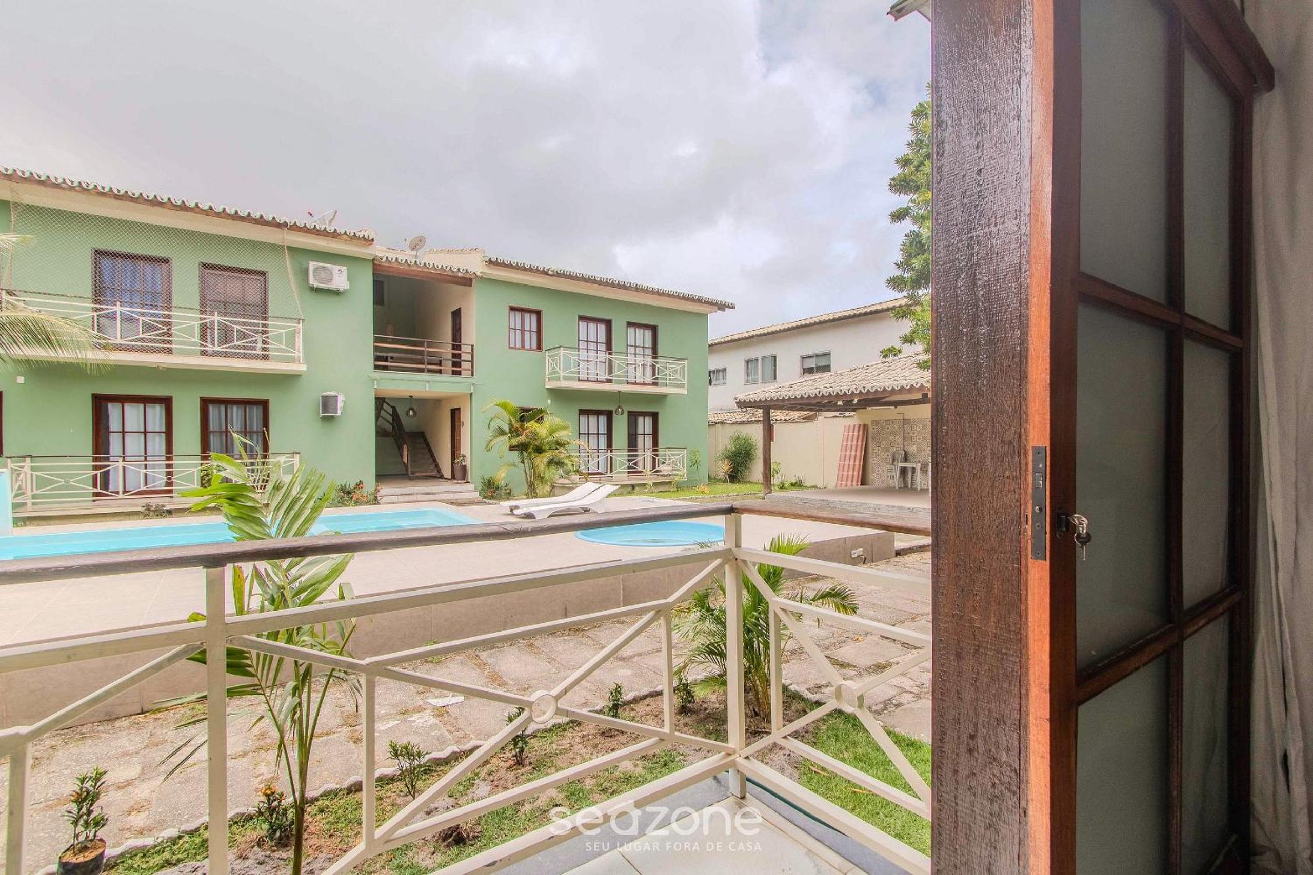 Dtos en Cond. c/ Piscina en Porto Seguro – GIU