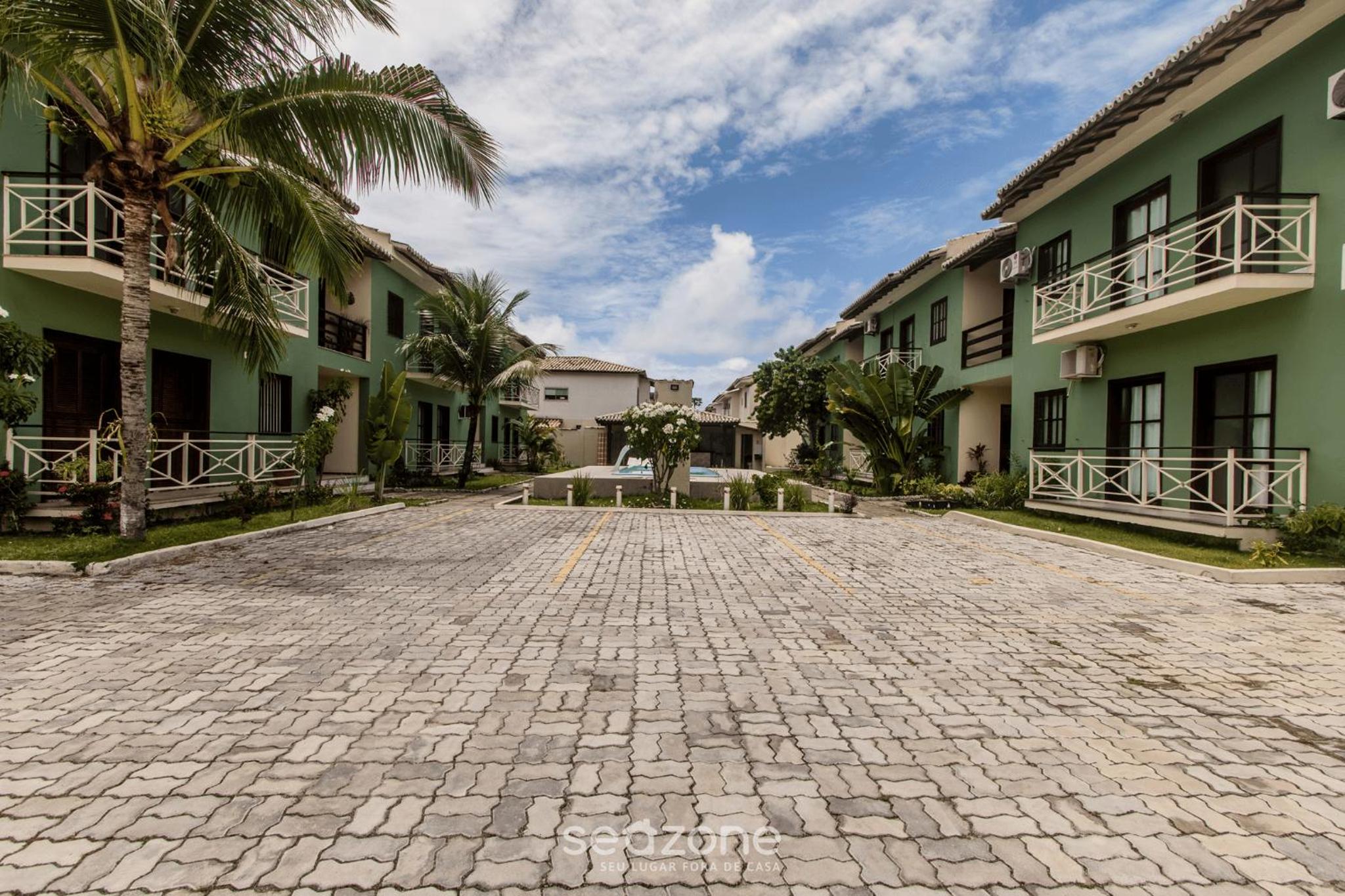 Dtos en Cond. c/ Piscina en Porto Seguro – GIU