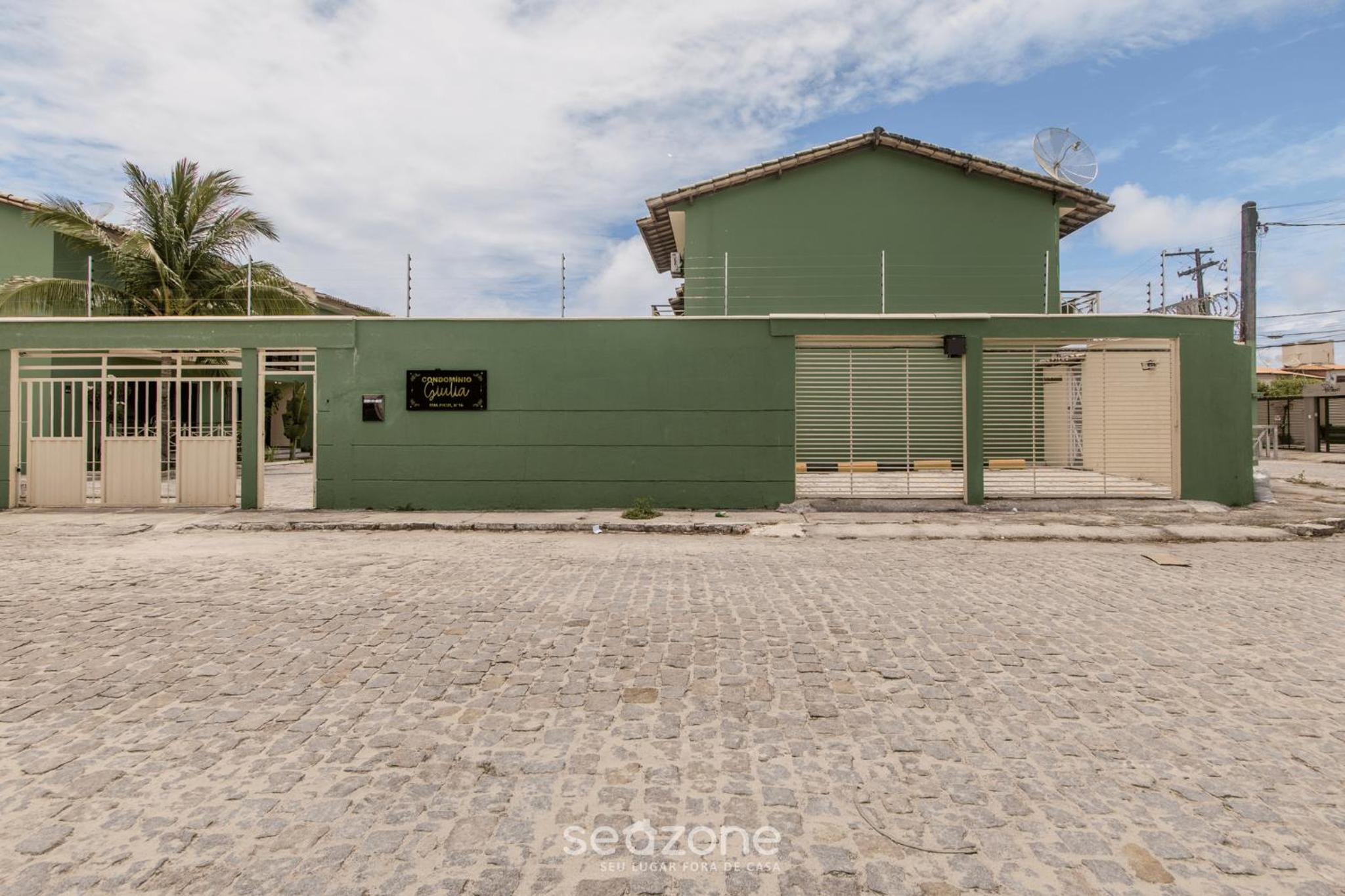 Dtos en Cond. c/ Piscina en Porto Seguro – GIU