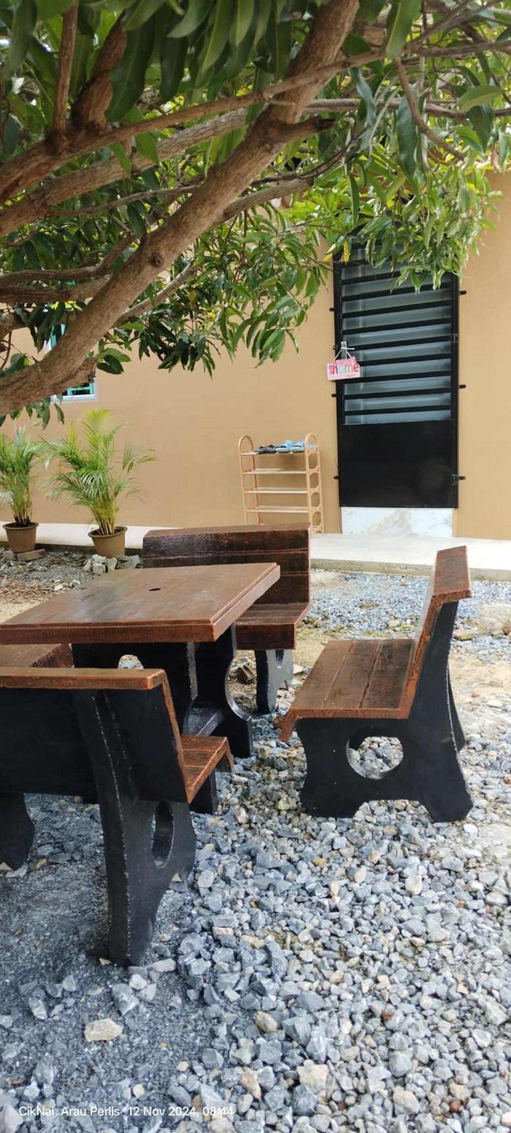 Family Homestay D'Arau photo 8