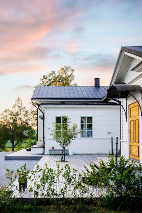 Stay North - Walola Estate 600m2 Country House view 3
