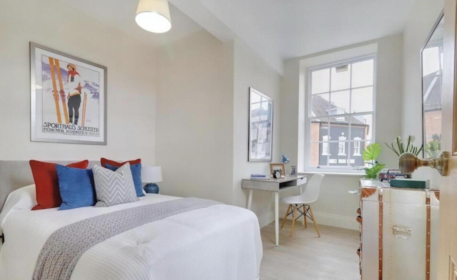 The Wellington Suite, Garrick House view 3