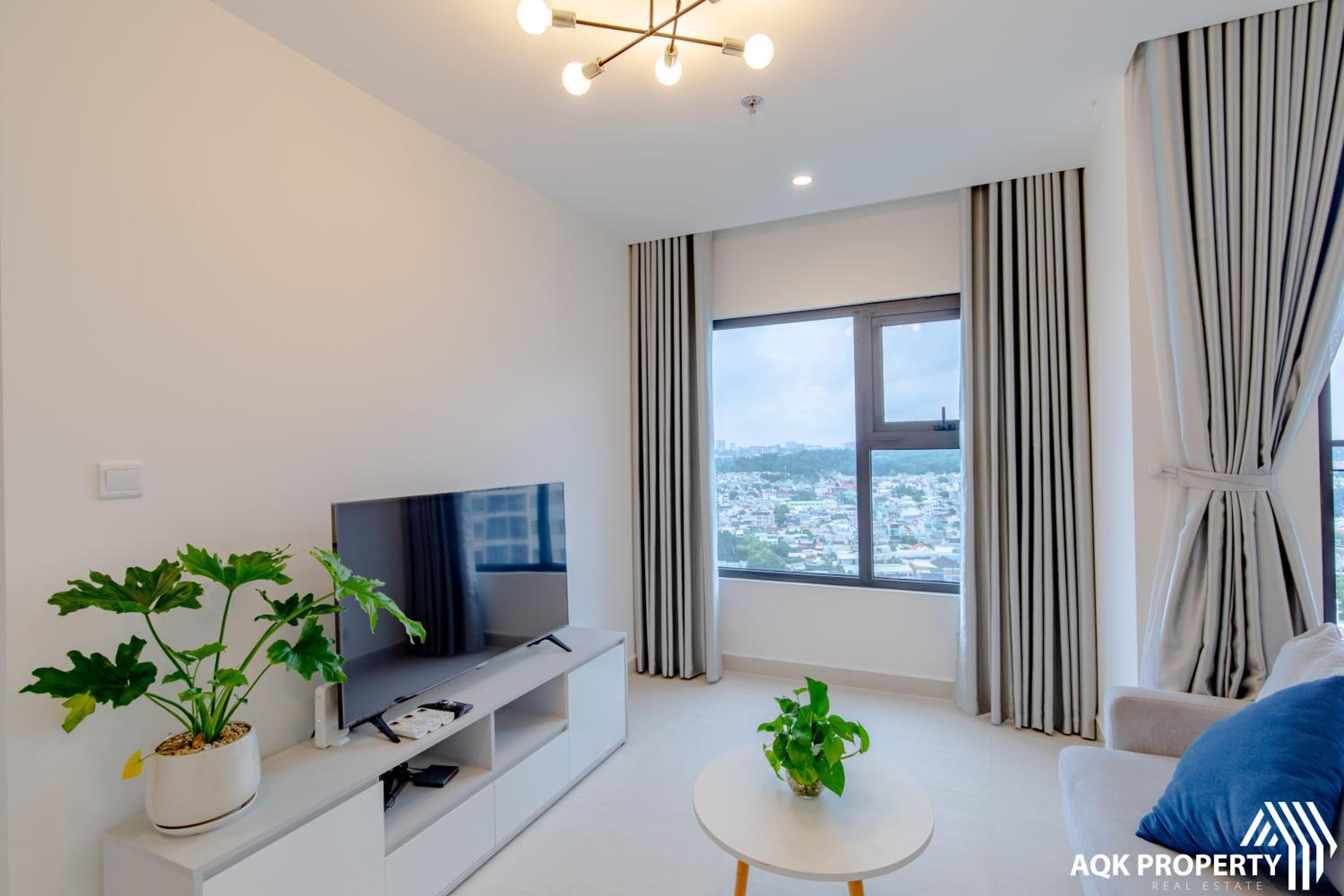 2BR 69m2 Beautiful view at Vinhomes Grand Park
