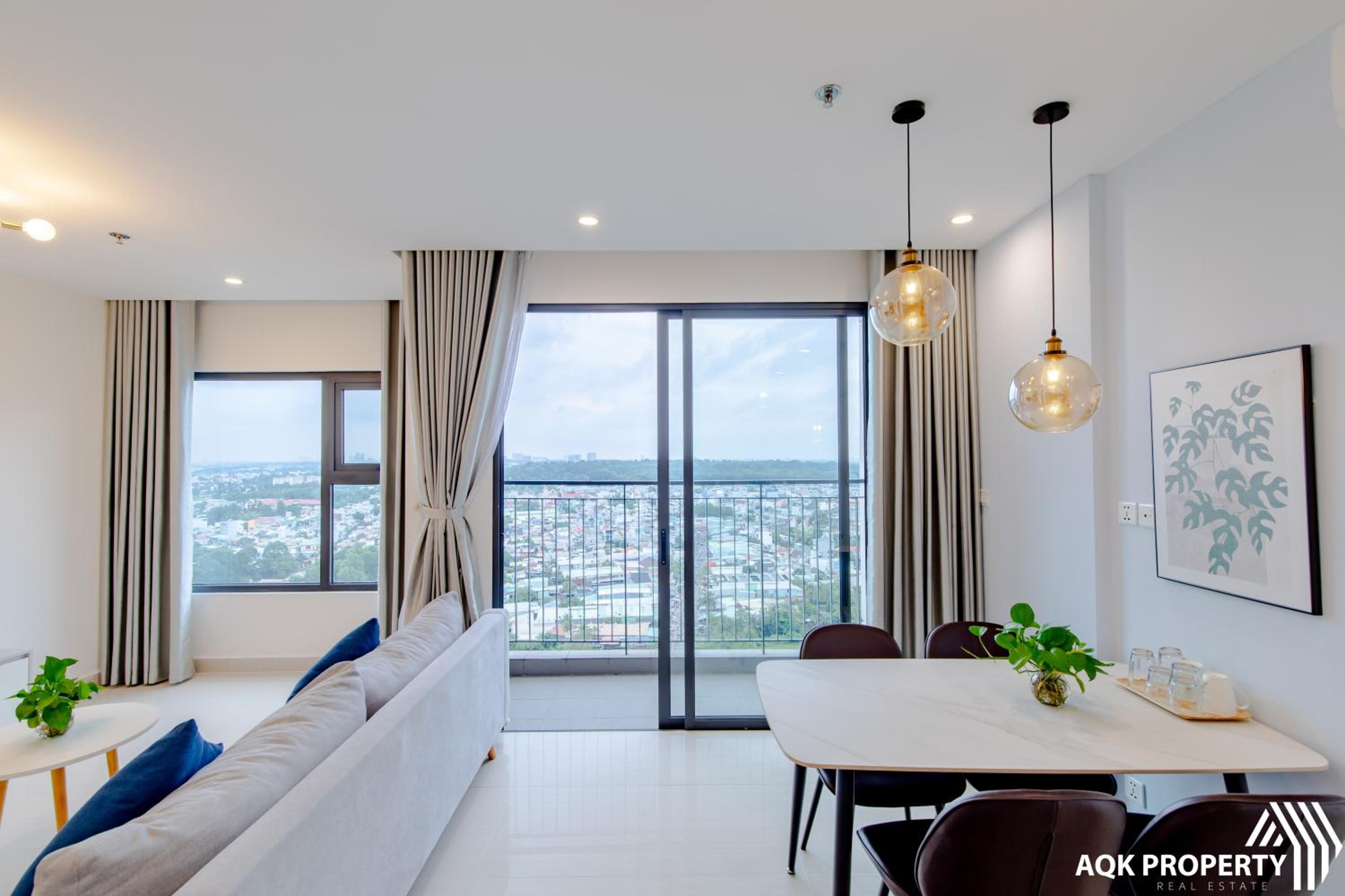 2BR 69m2 Beautiful view at Vinhomes Grand Park