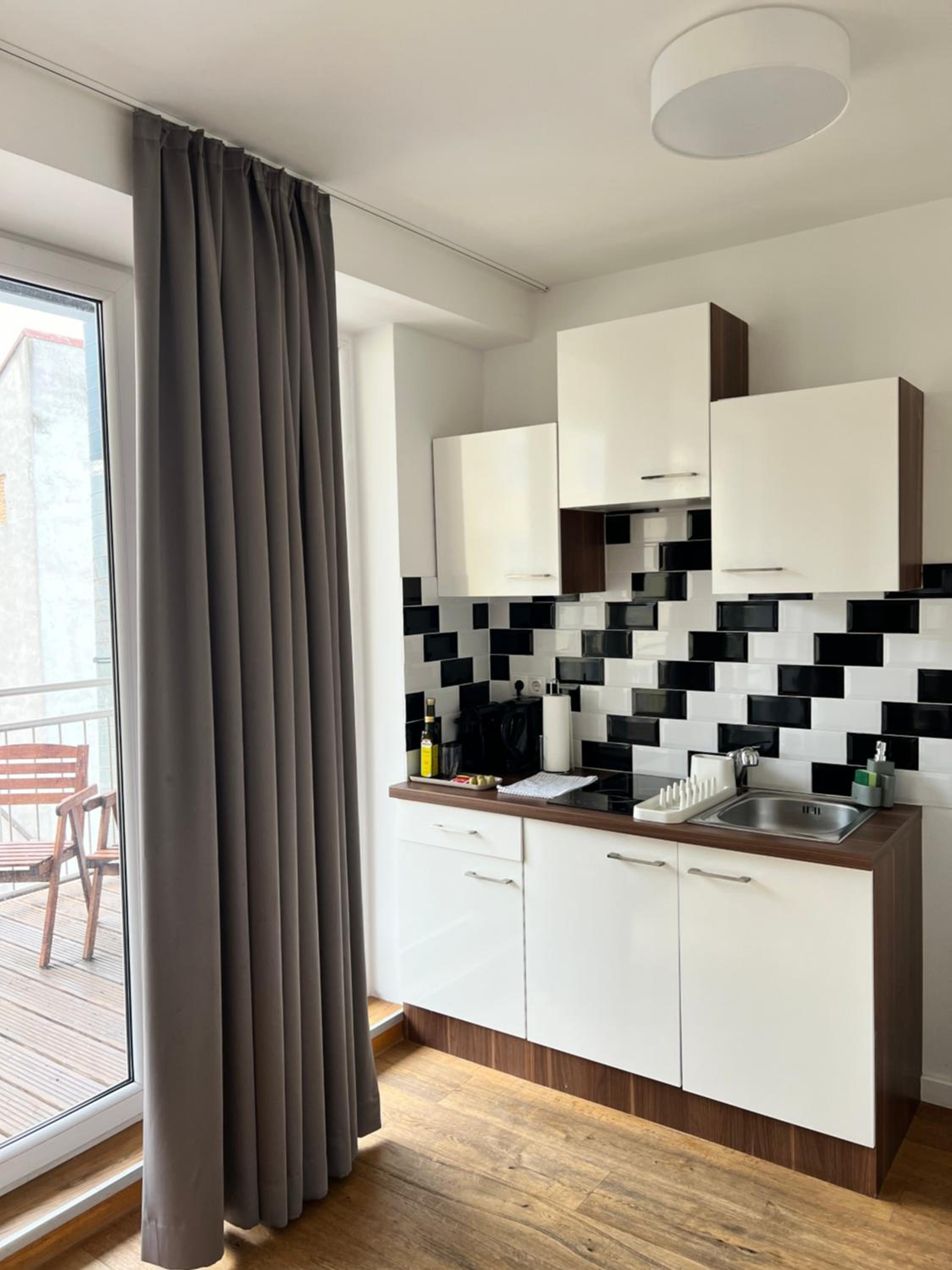 DOWA Apartments