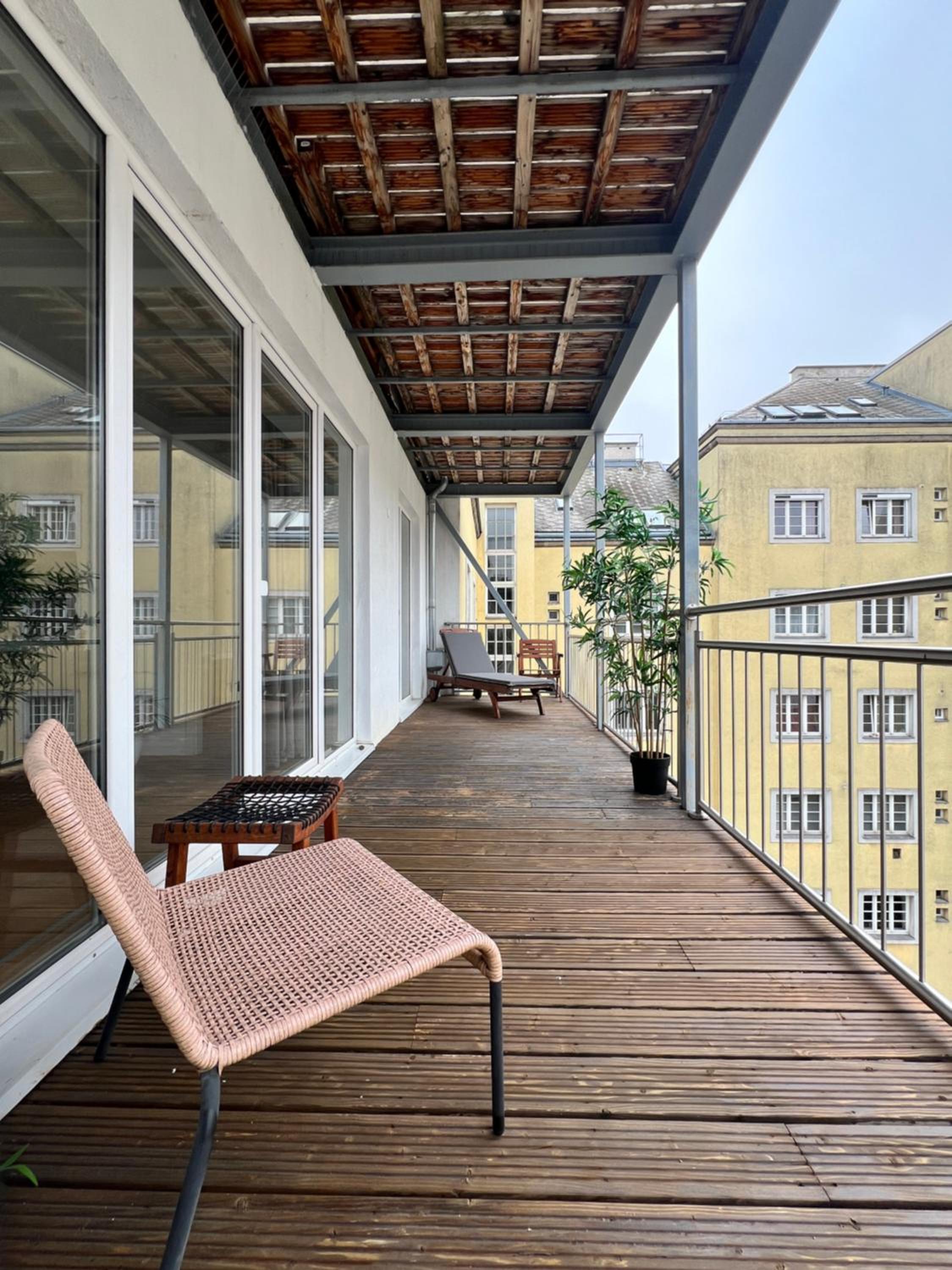 DOWA Apartments