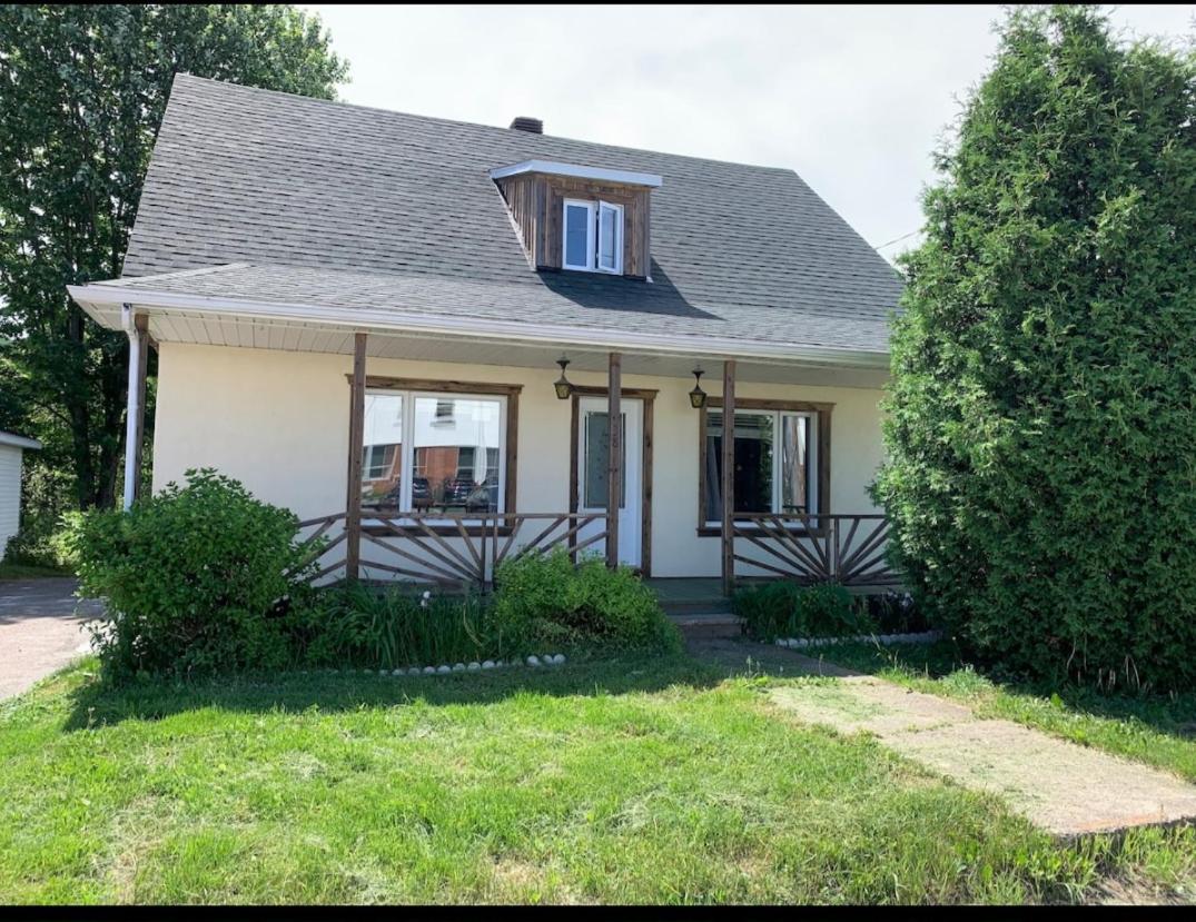 Maison LAnse-St-Jean