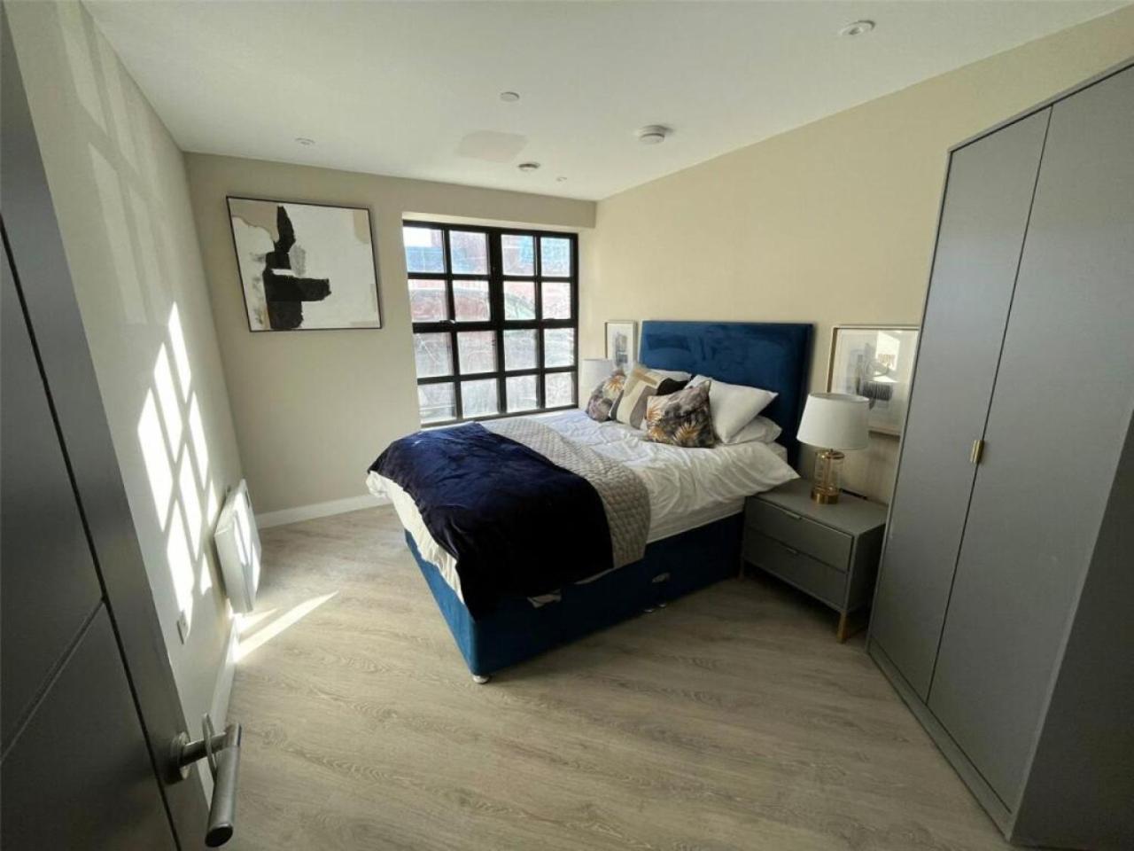 Stylish Fountain Lofts Apartment in Birmingham view 3