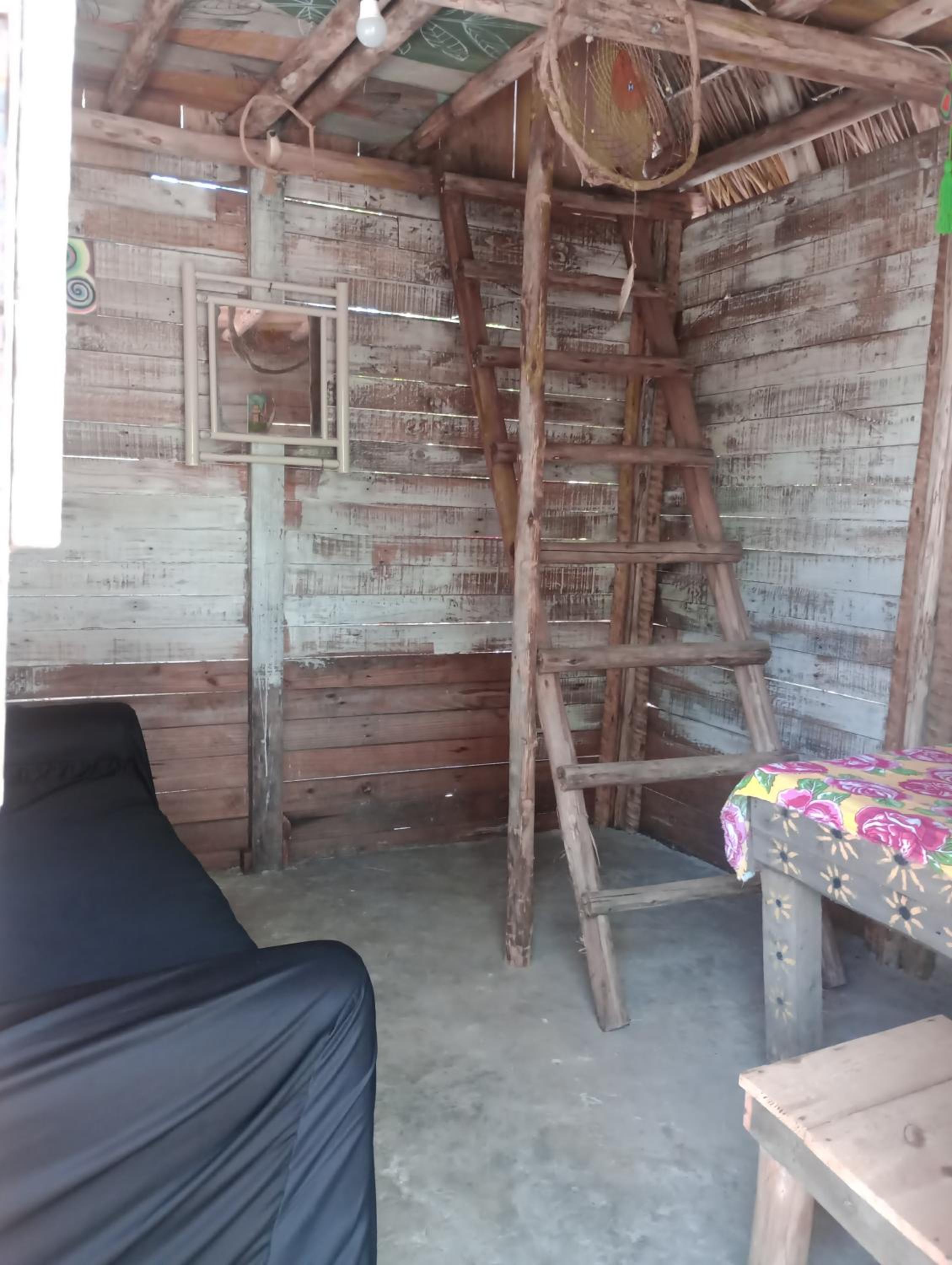 Cabana Sabiá