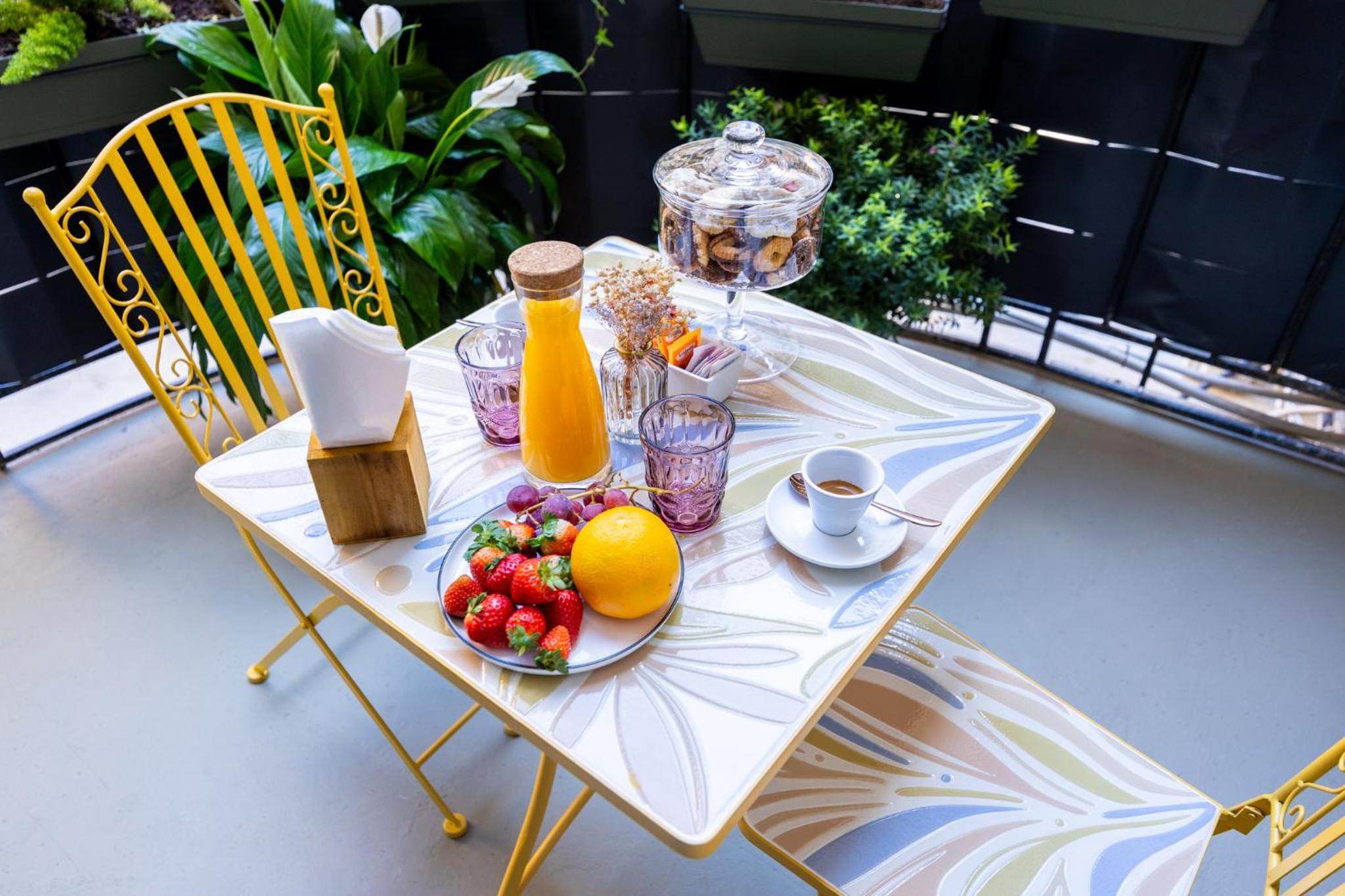 balance & terrace