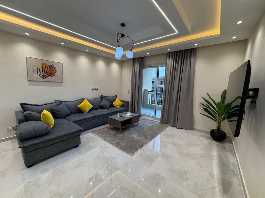 Relaxing Luxury 2BDR - New Cairo by landmark stays